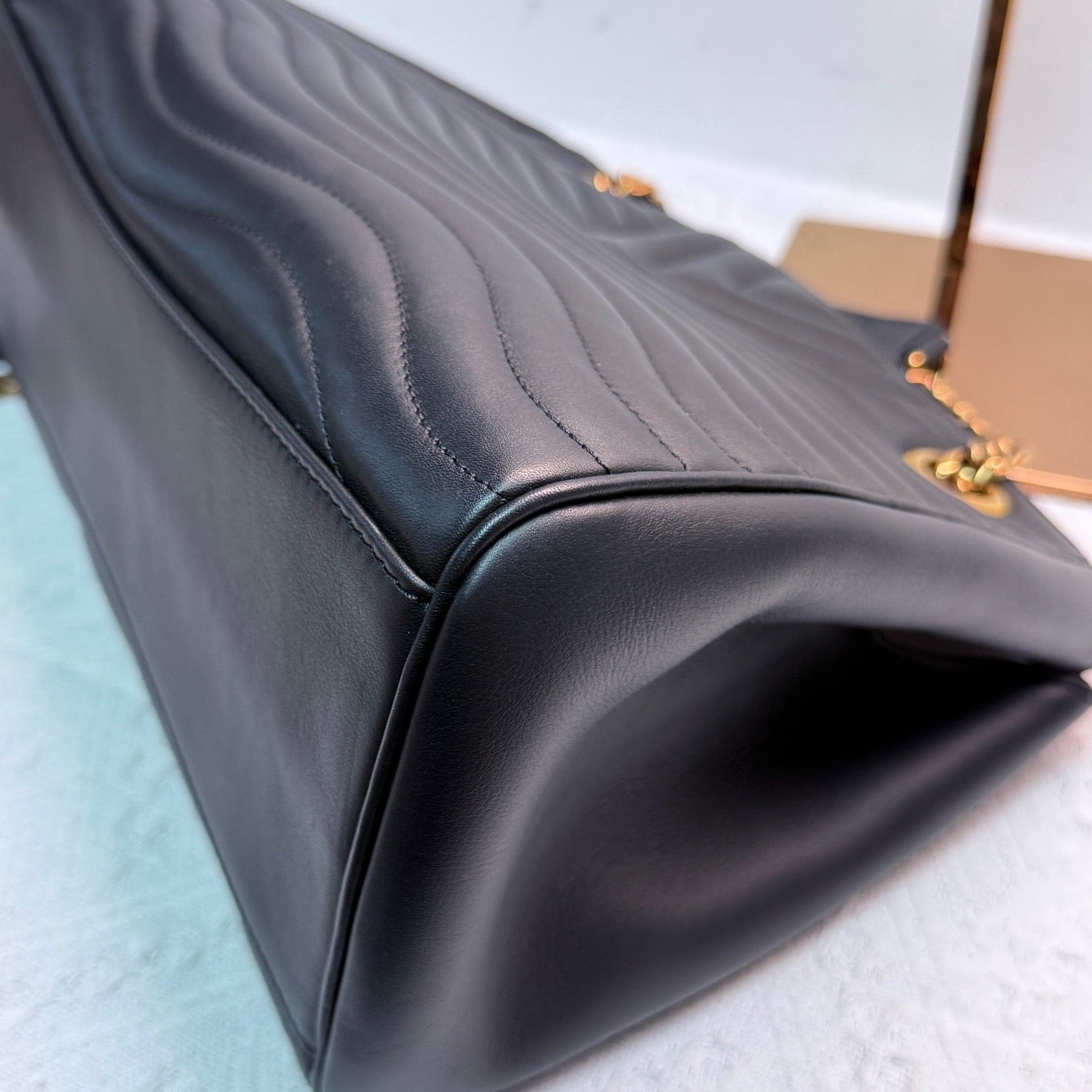 Louis Vuitton - New Wave Tote - Leather - Black with Gold-Tone Hardware - (medium)