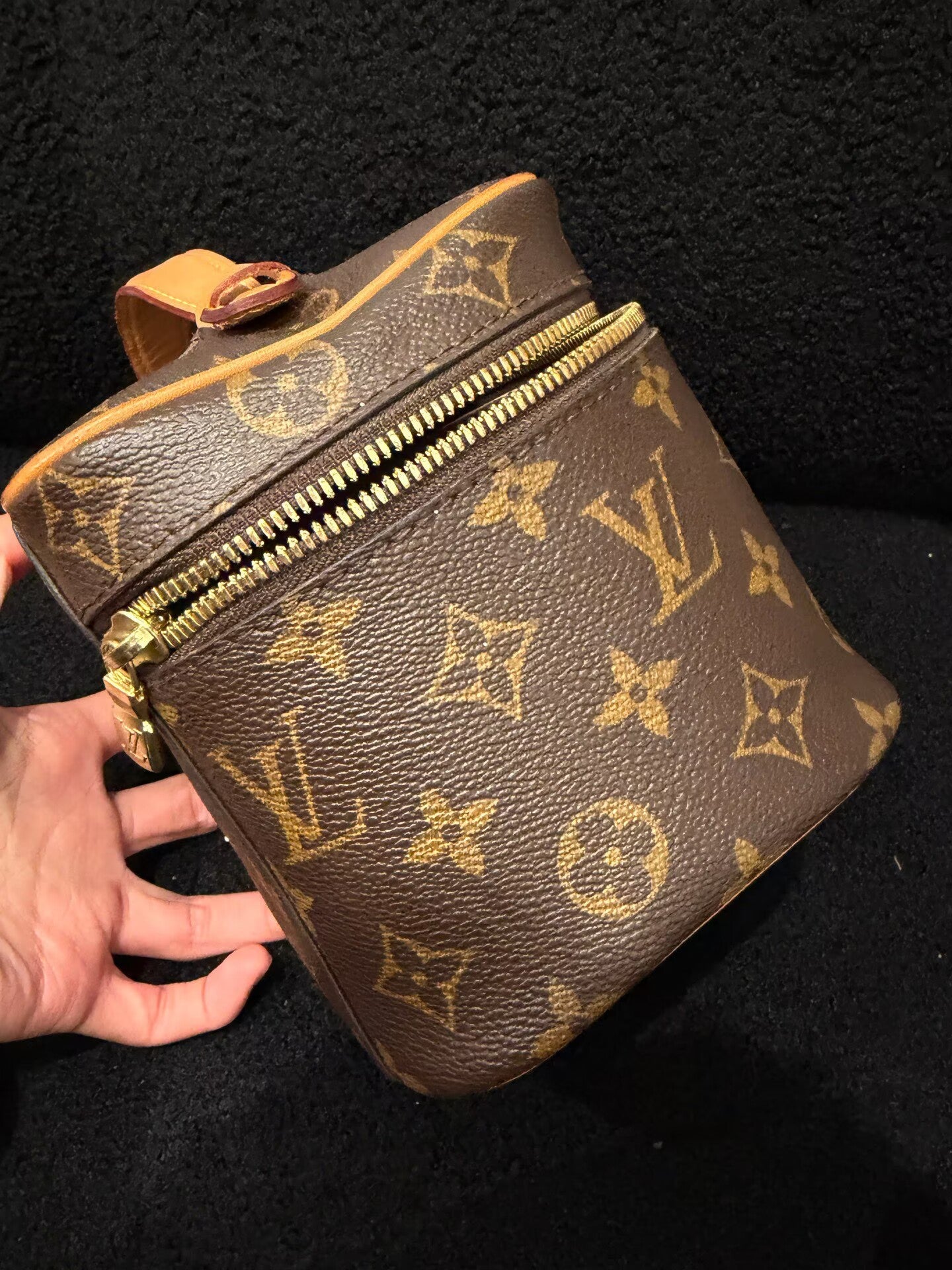 Louis Vuitton - Nice Mini - Monogram coated canvas with Vachetta leather trim - Brown with natural Vachetta leather - (small)