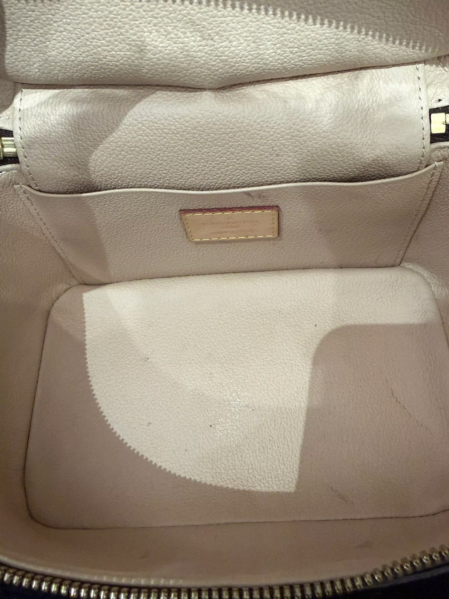 Louis Vuitton - Nice Mini - Monogram coated canvas with Vachetta leather trim - Brown with natural Vachetta leather - (small)