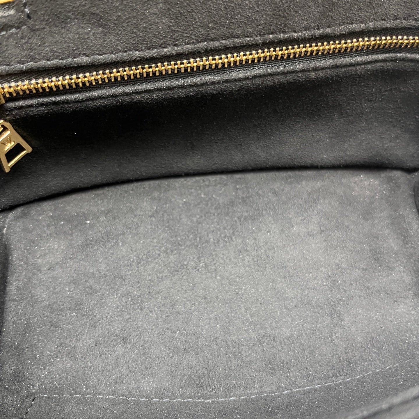 Louis Vuitton - Nice Mini Vanity Bag - Grained leather - Black - (Small)