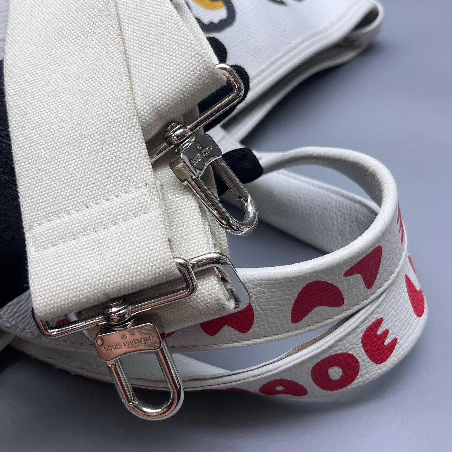 Louis Vuitton - Nigo Tiger Print Tote Bag - Leather - White - (large)