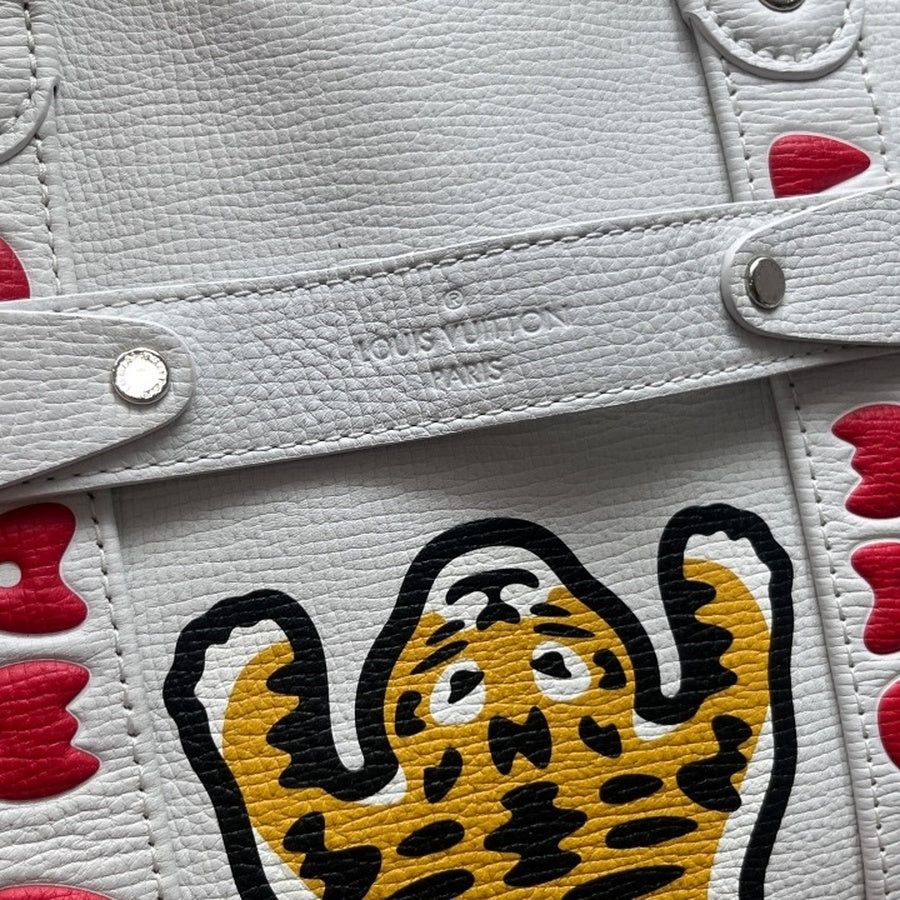 Louis Vuitton - Nigo Tiger Print Tote Bag - Leather - White - (Large)