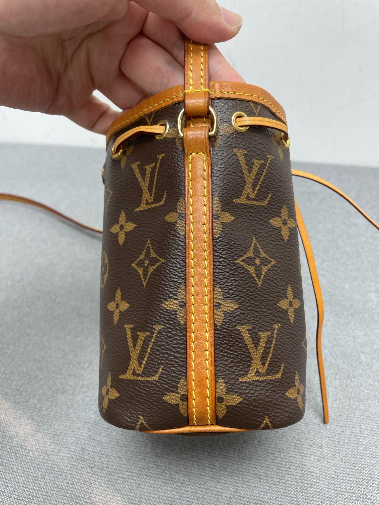 Louis Vuitton - Noé BB - Leather - Brown - (mini)