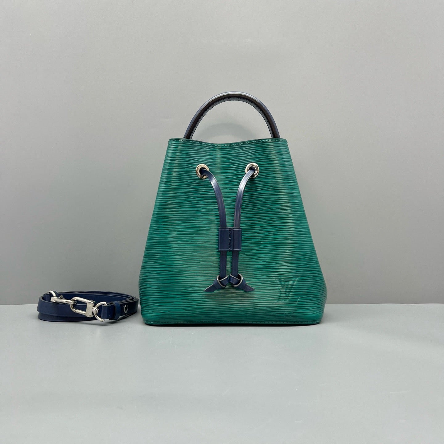 Louis Vuitton - Noe BB - Leather - Green - (mini)