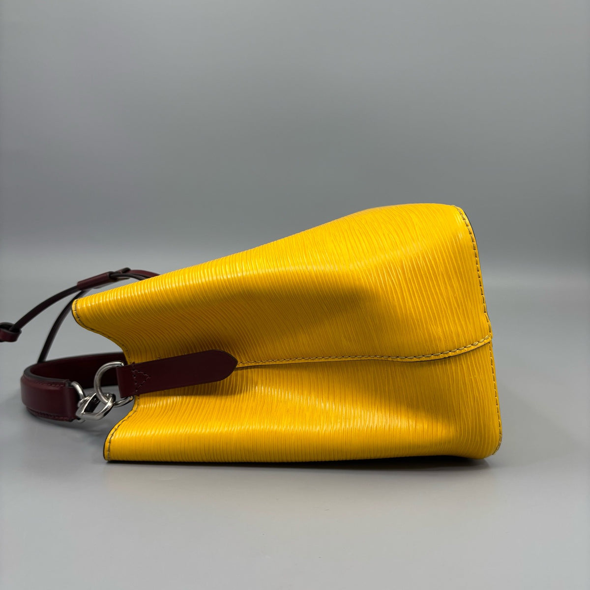 Louis Vuitton - Noe BB - Leather - Yellow - (mini)