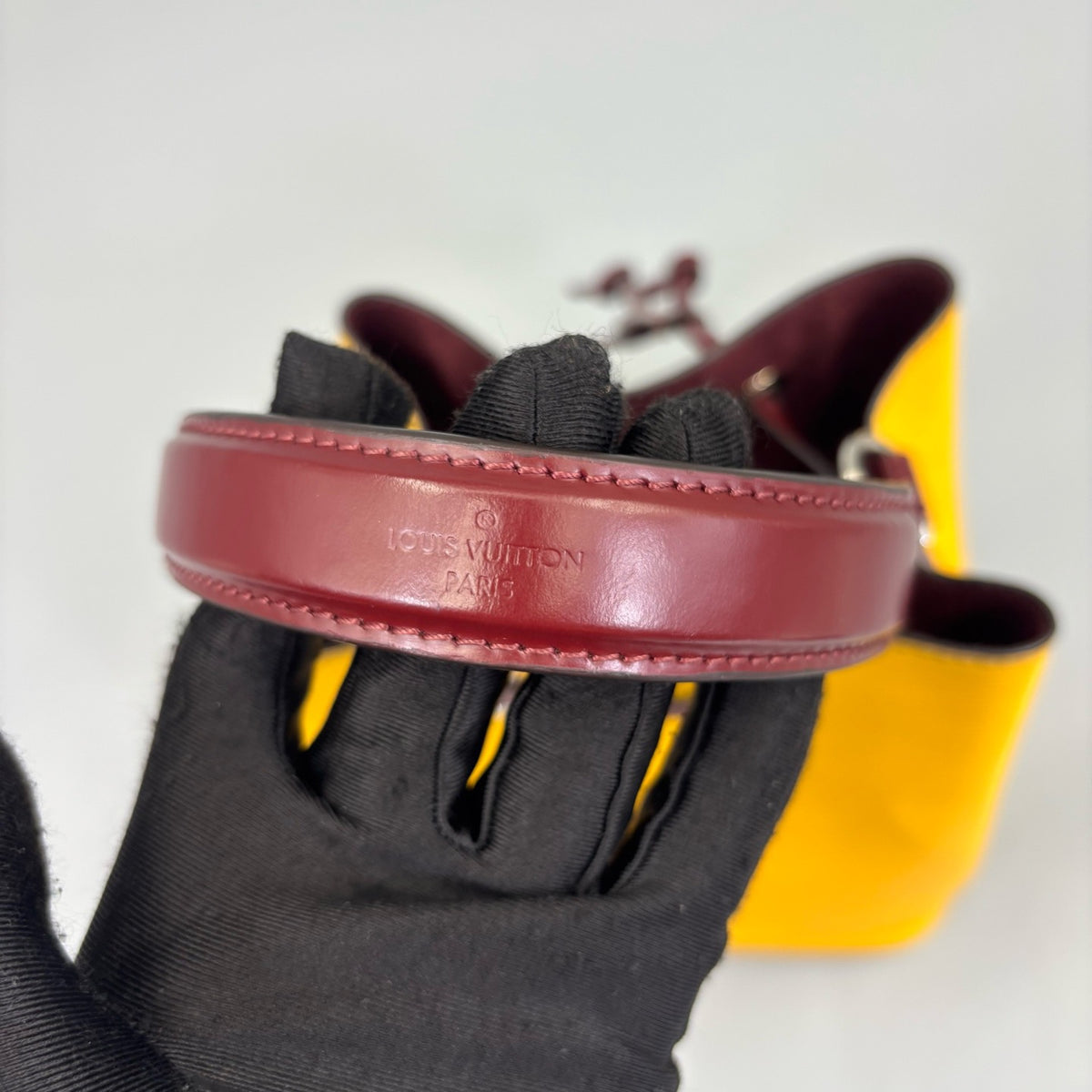 Louis Vuitton - Noe BB - Leather - Yellow - (mini)