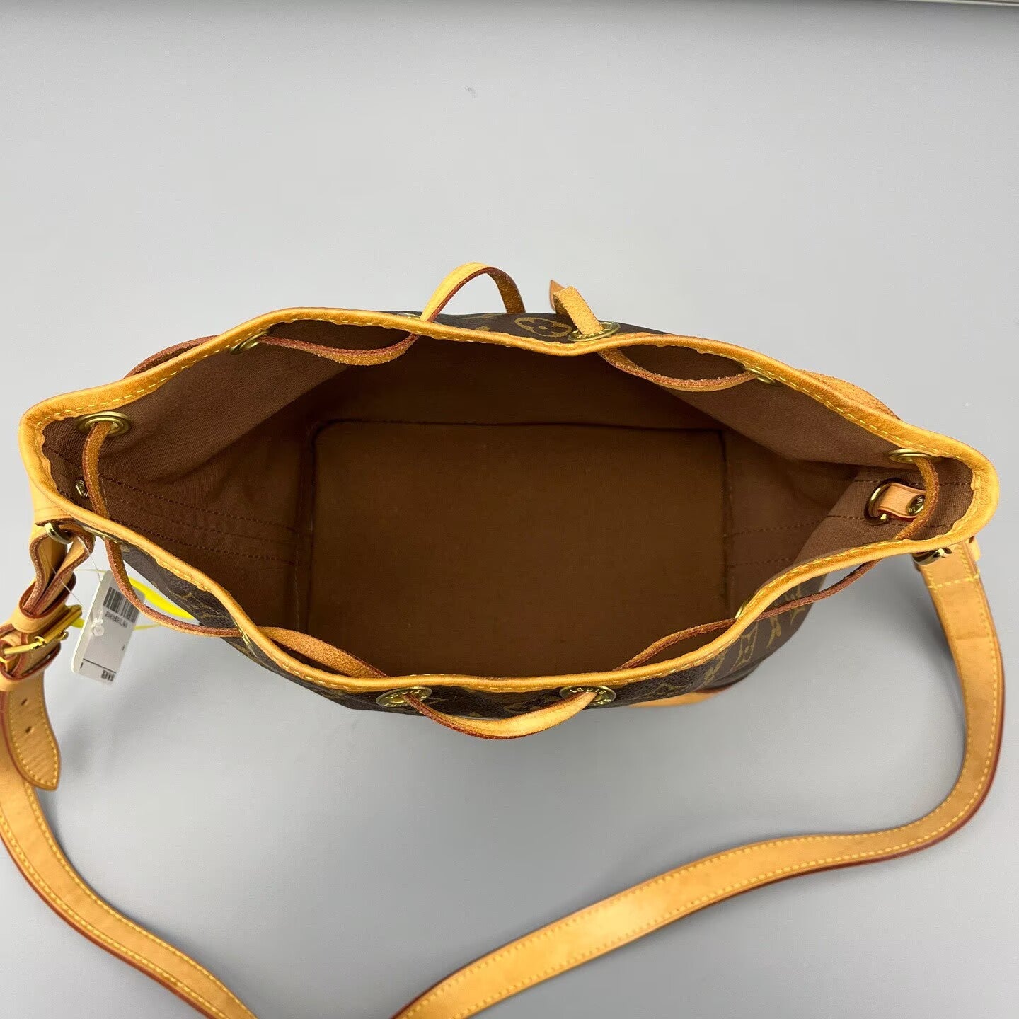 Louis Vuitton - Noé BB - Monogram coated canvas with natural Vachetta leather trim - Brown - (mini)