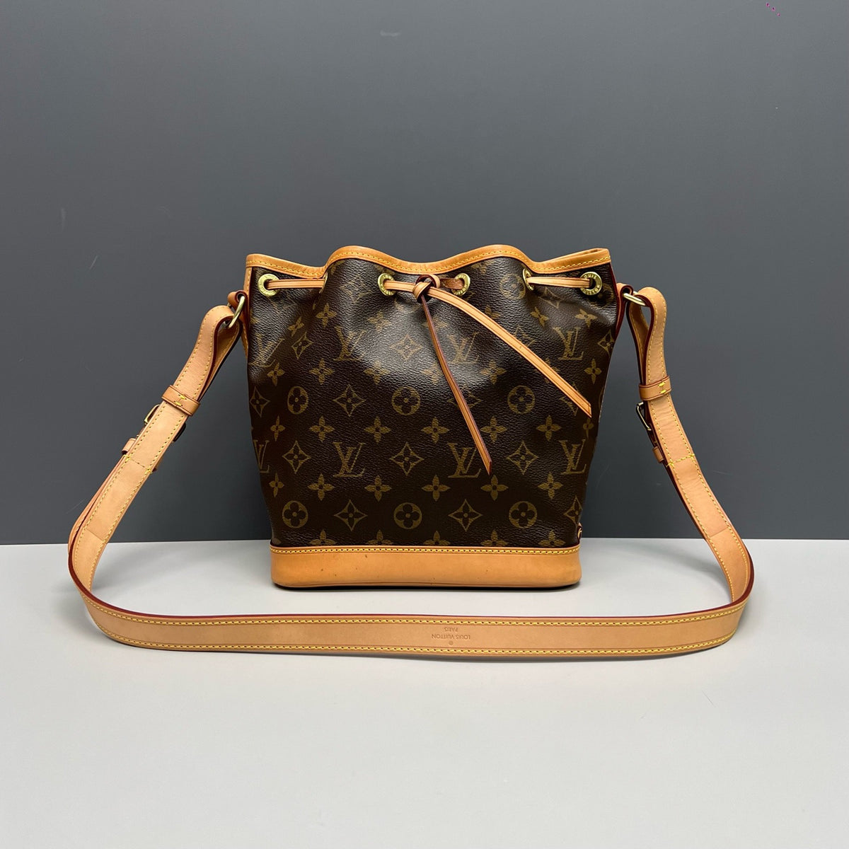 Louis Vuitton - Noe - Cloth - Brown - (small)