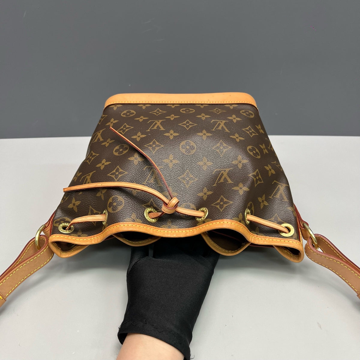 Louis Vuitton - Noe - Cloth - Brown - (small)