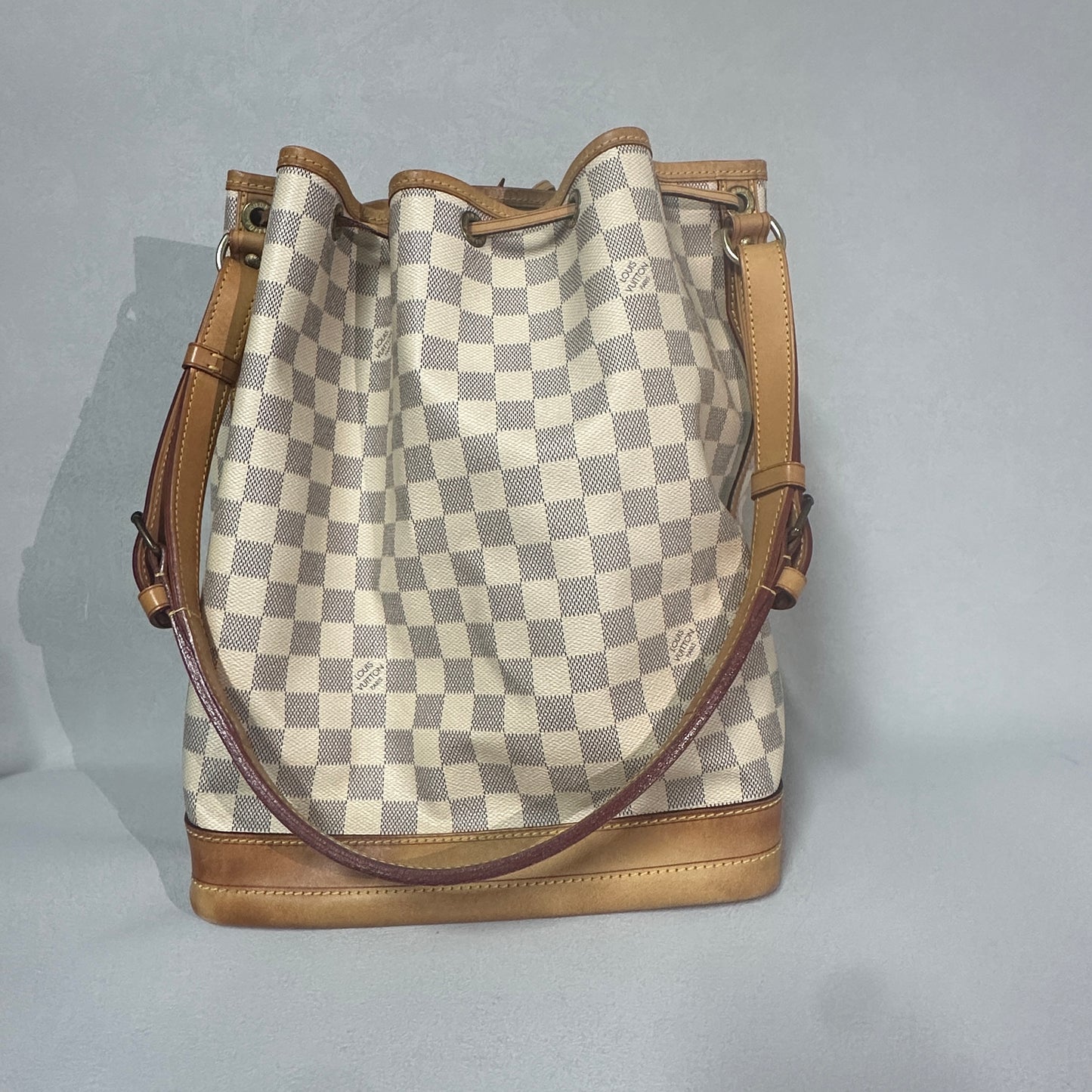 Louis Vuitton - Noé GM - Leather - White - (large)