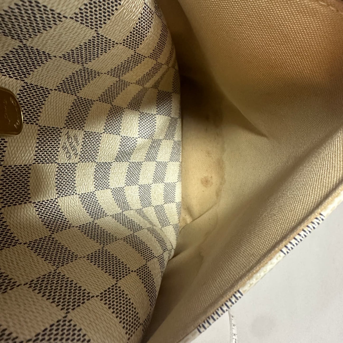 Louis Vuitton - Noé GM - Leather - White - (large)