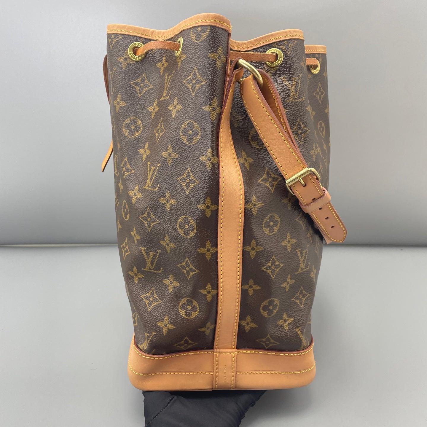 Louis Vuitton - Noe - Leather - Brown - (large)