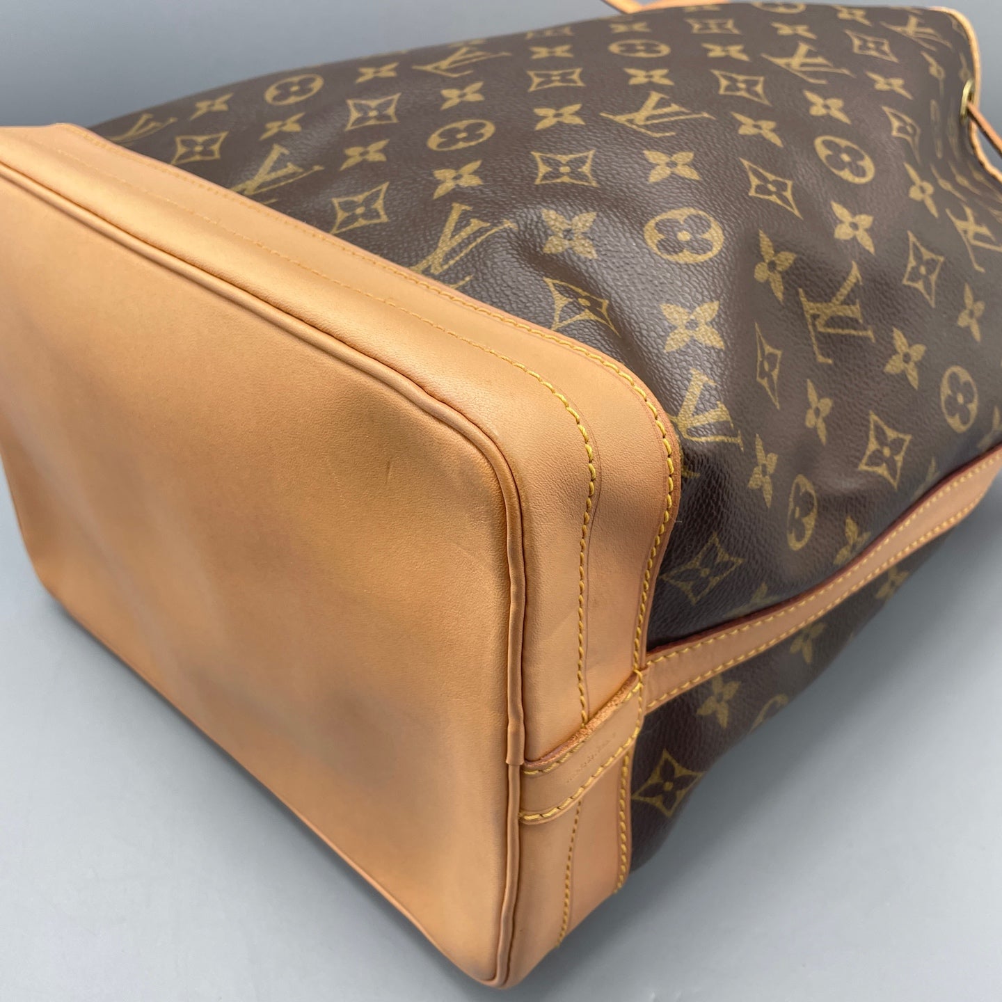 Louis Vuitton - Noe - Leather - Brown - (large)