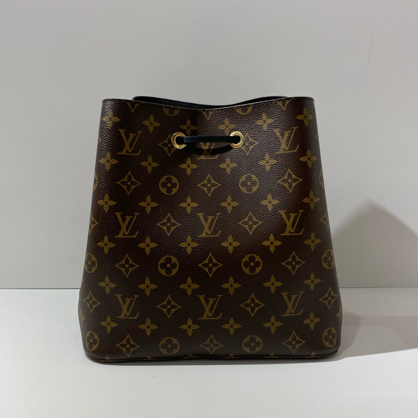 Louis Vuitton - Noe - Leather - Brown - (medium)