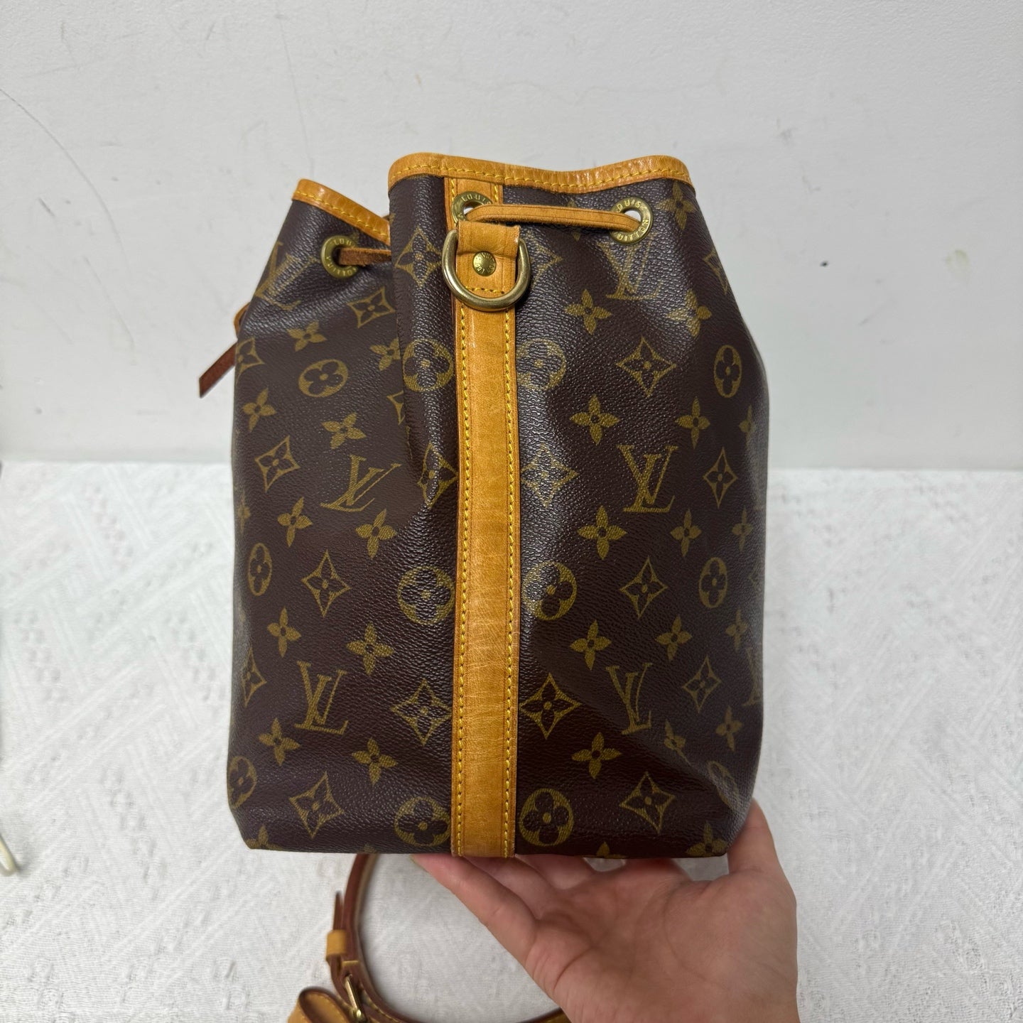 Louis Vuitton - Noe - Leather - Brown - (medium)
