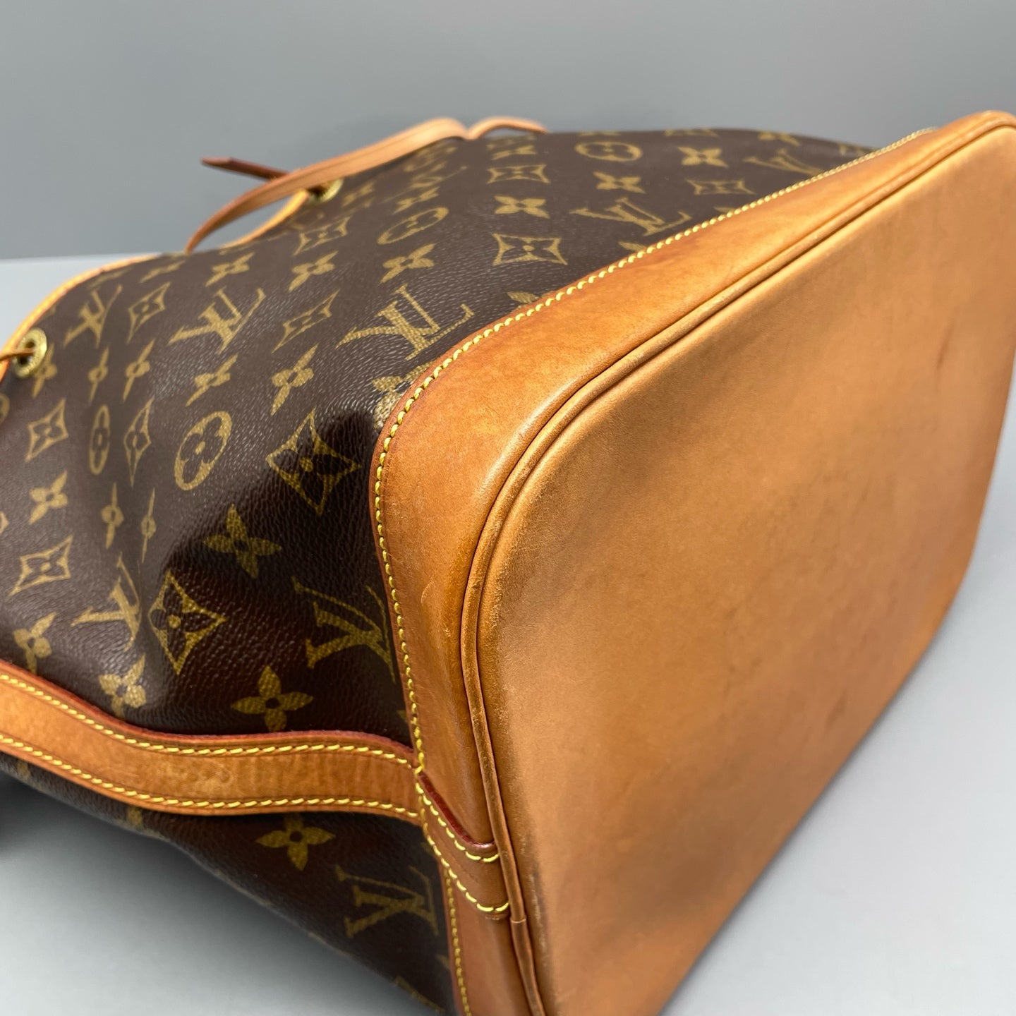 Louis Vuitton - Noé - Leather - Brown - (medium)