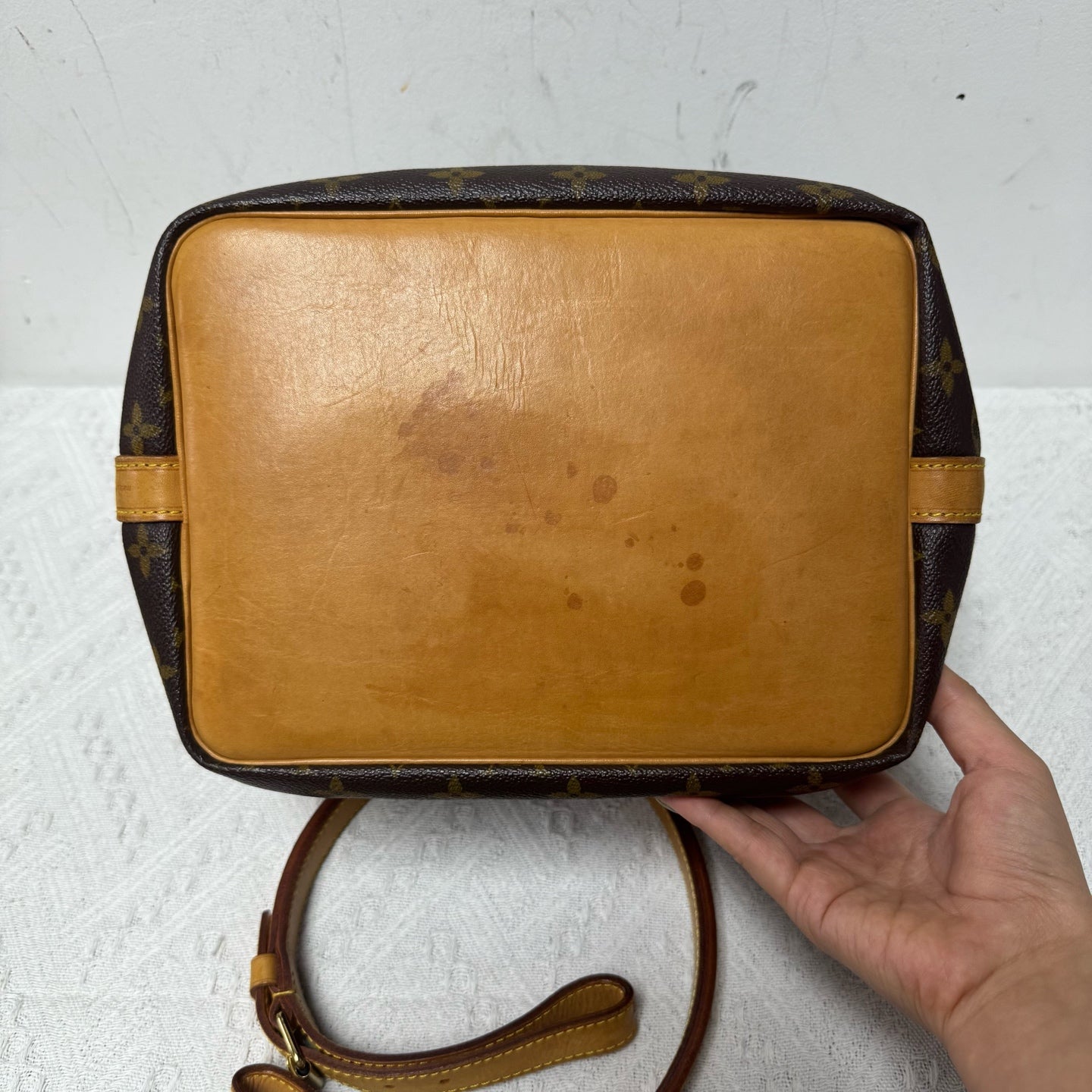 Louis Vuitton - Noe - Leather - Brown - (medium)