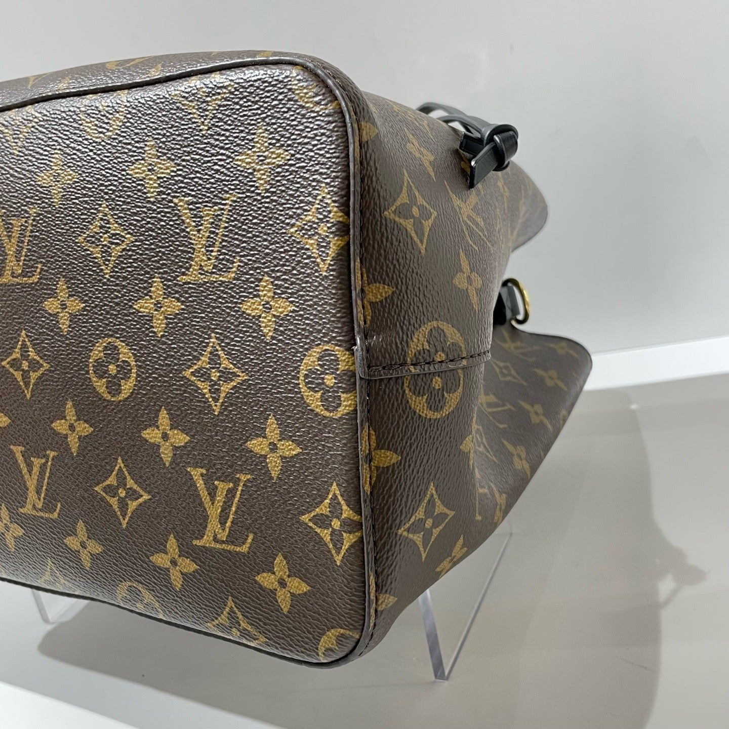 Louis Vuitton - Noe - Leather - Brown - (medium)
