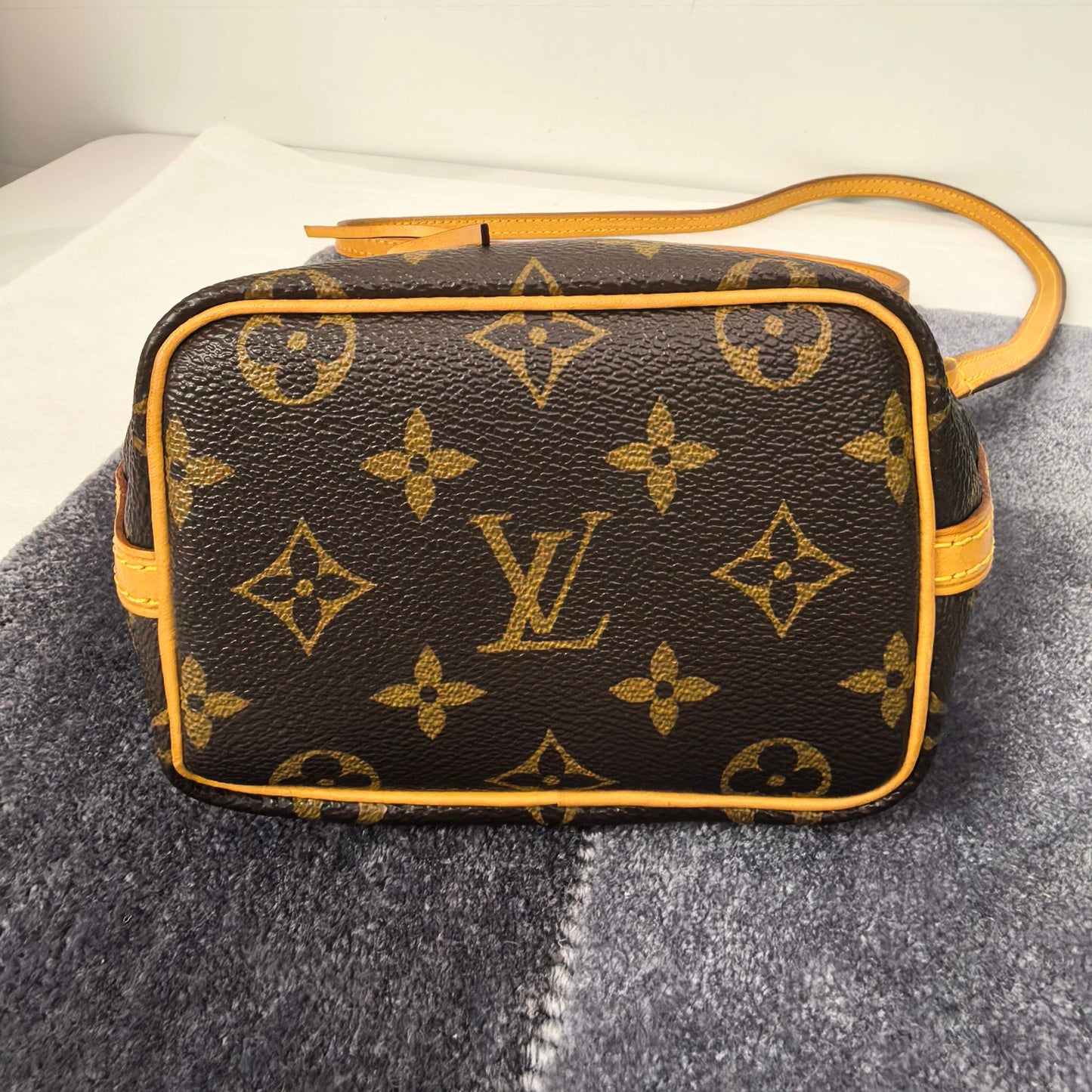 Louis Vuitton - Noe - Leather - Brown - (mini)