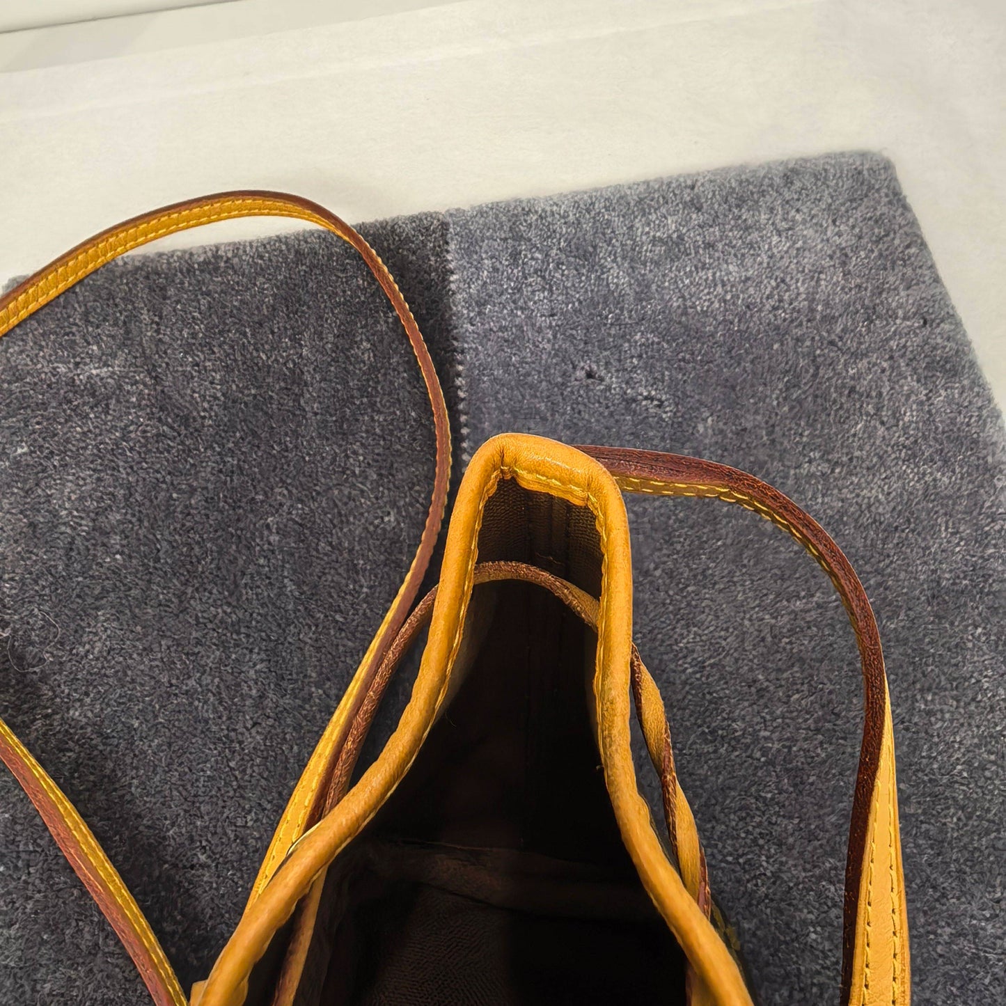 Louis Vuitton - Noe - Leather - Brown - (mini)
