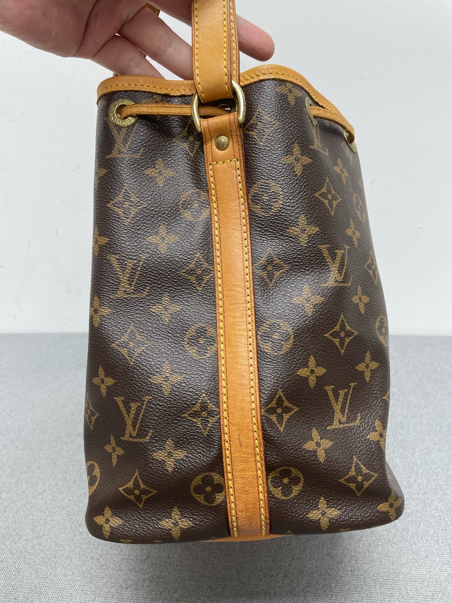 Louis Vuitton - Noé - Leather - Brown - (Small)