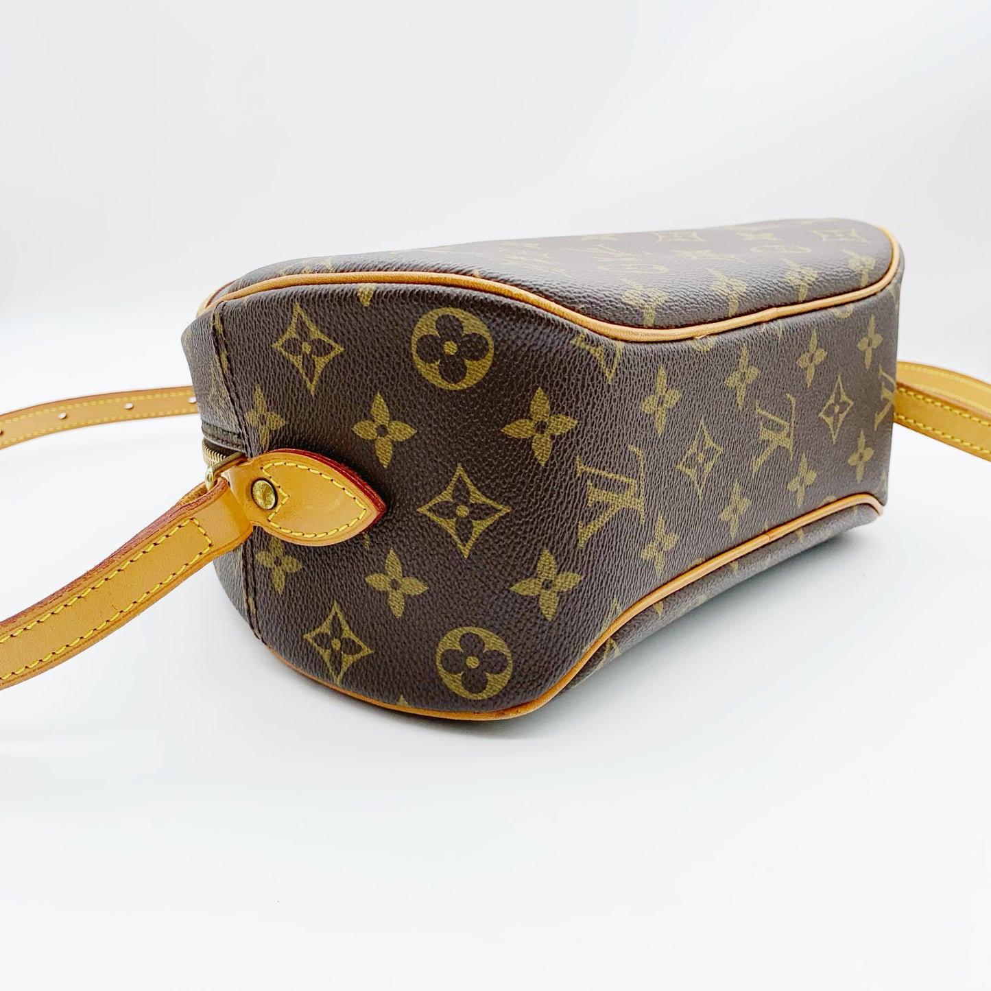 Louis Vuitton - Noe - Leather - Brown - (small)