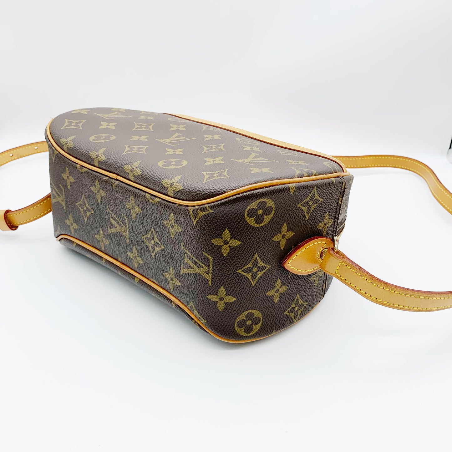 Louis Vuitton - Noe - Leather - Brown - (small)
