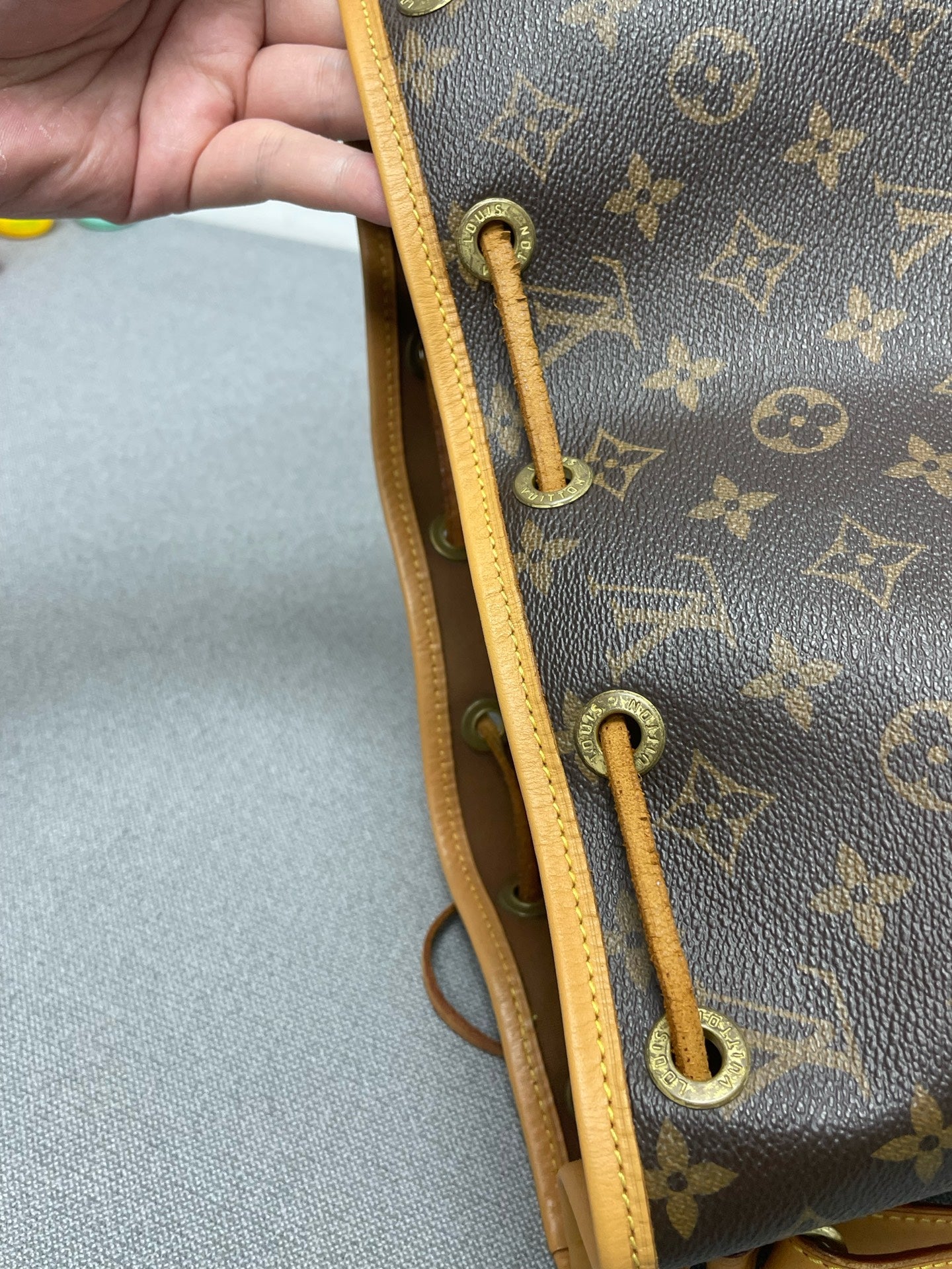 Louis Vuitton - Noé - Leather - Brown - (Small)