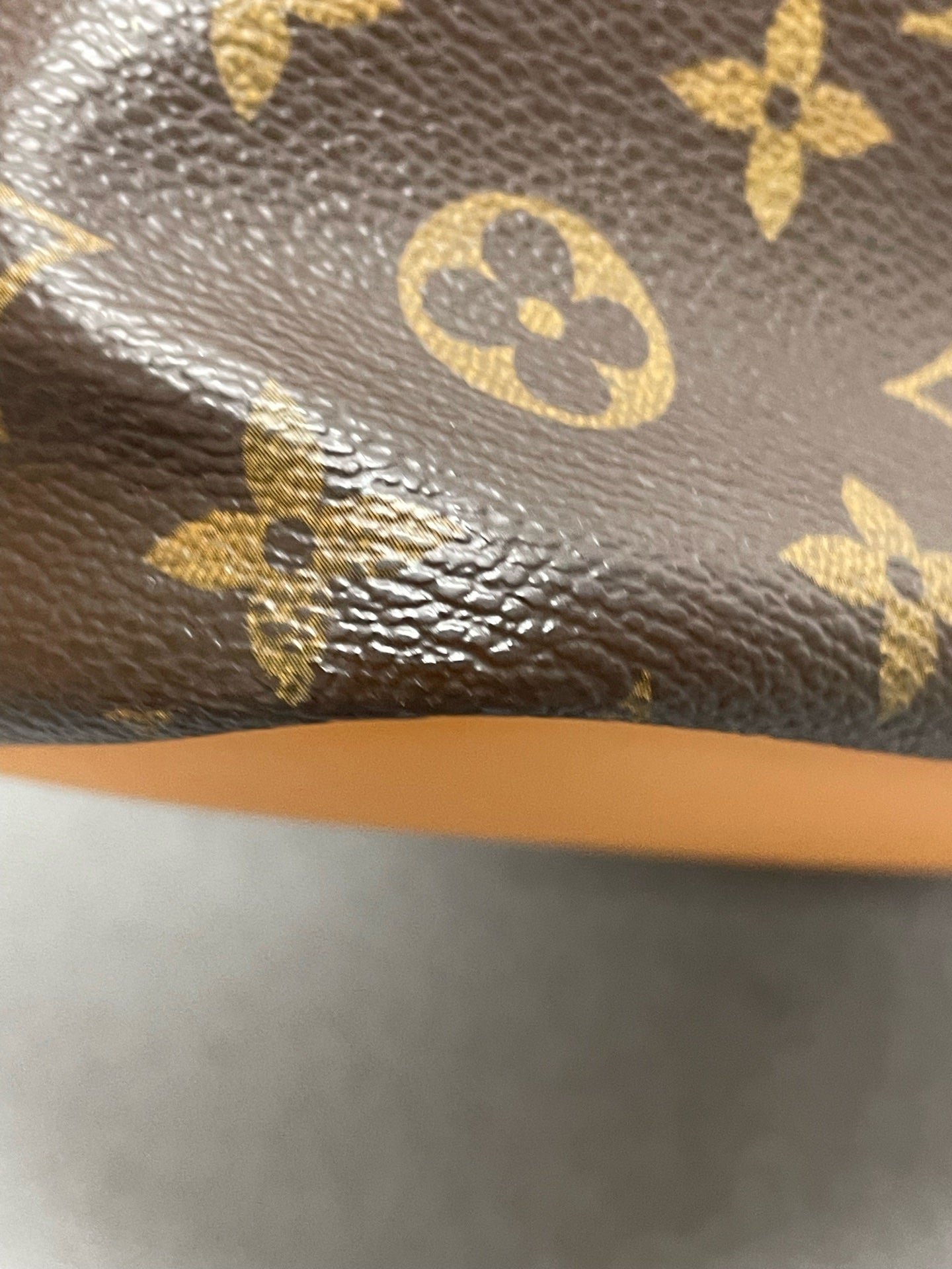 Louis Vuitton - Noé - Leather - Brown - (Small)