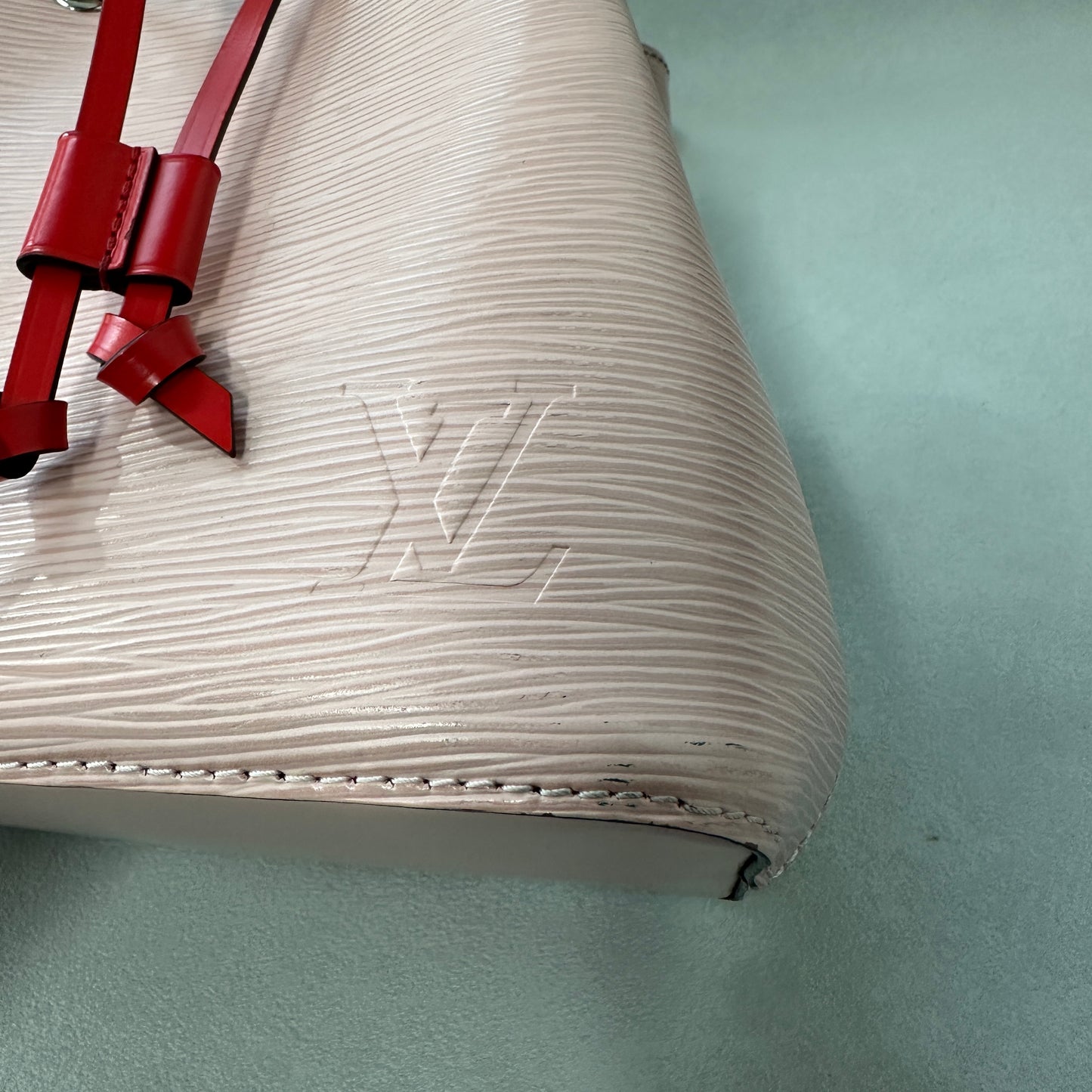 Louis Vuitton - Noe - Leather - Pink - (small)