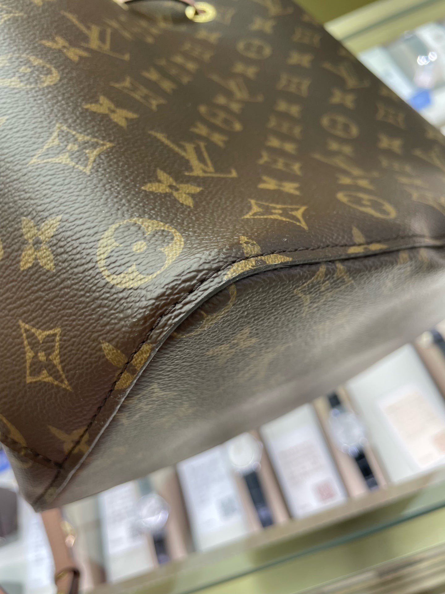 Louis Vuitton - Noe - Leather - Pink - (small)