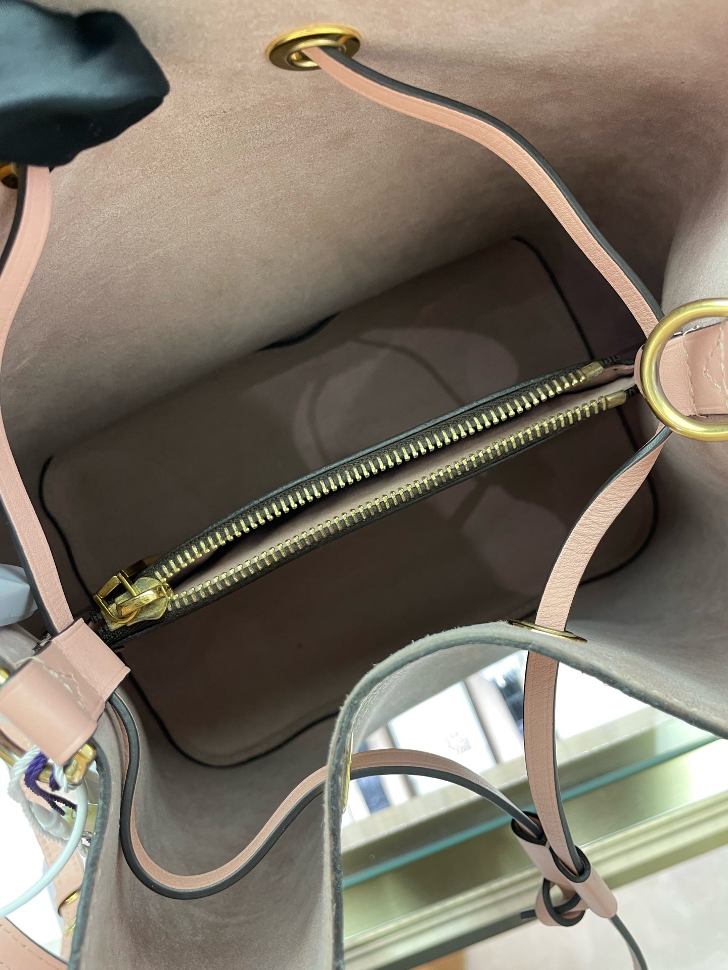Louis Vuitton - Noe - Leather - Pink - (small)