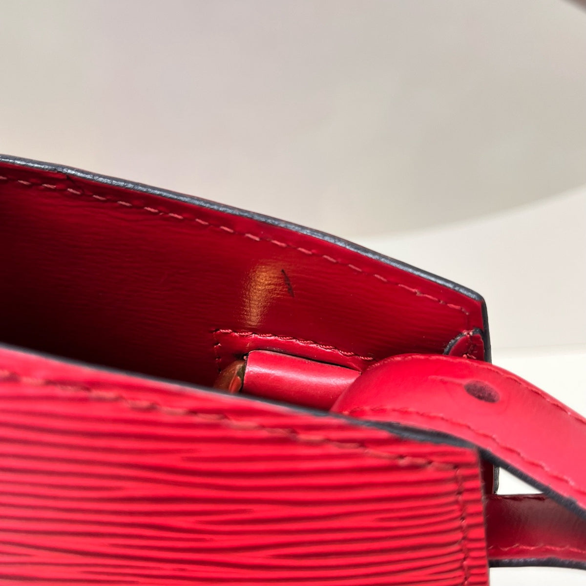 Louis Vuitton - Noe - Leather - Red - (large)