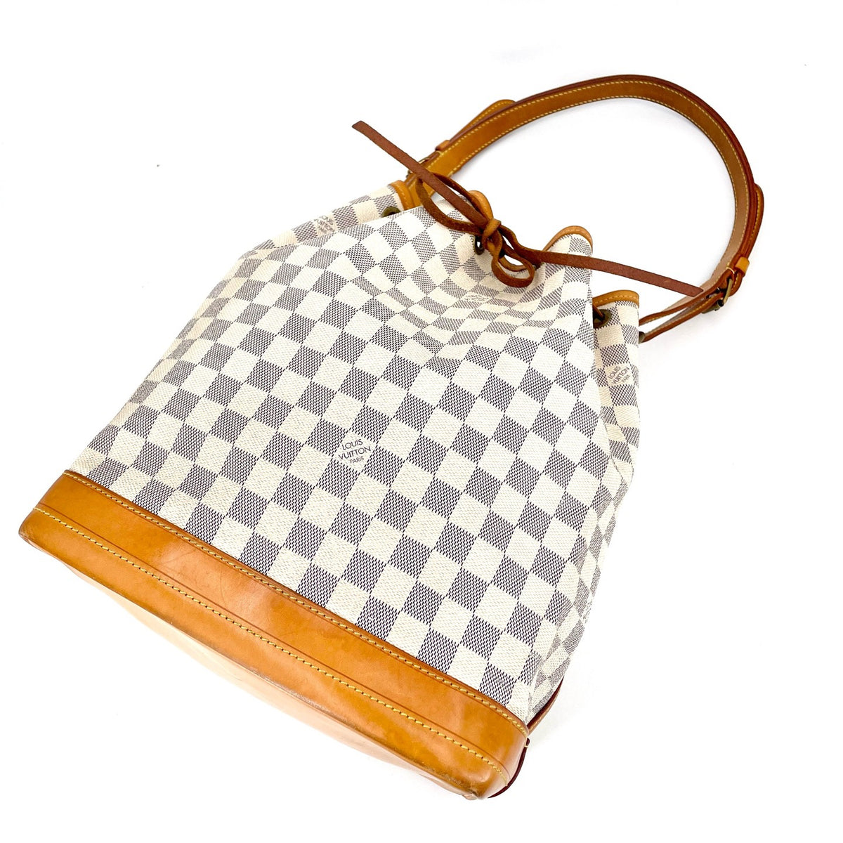Louis Vuitton - Noe - Leather - White - (large)