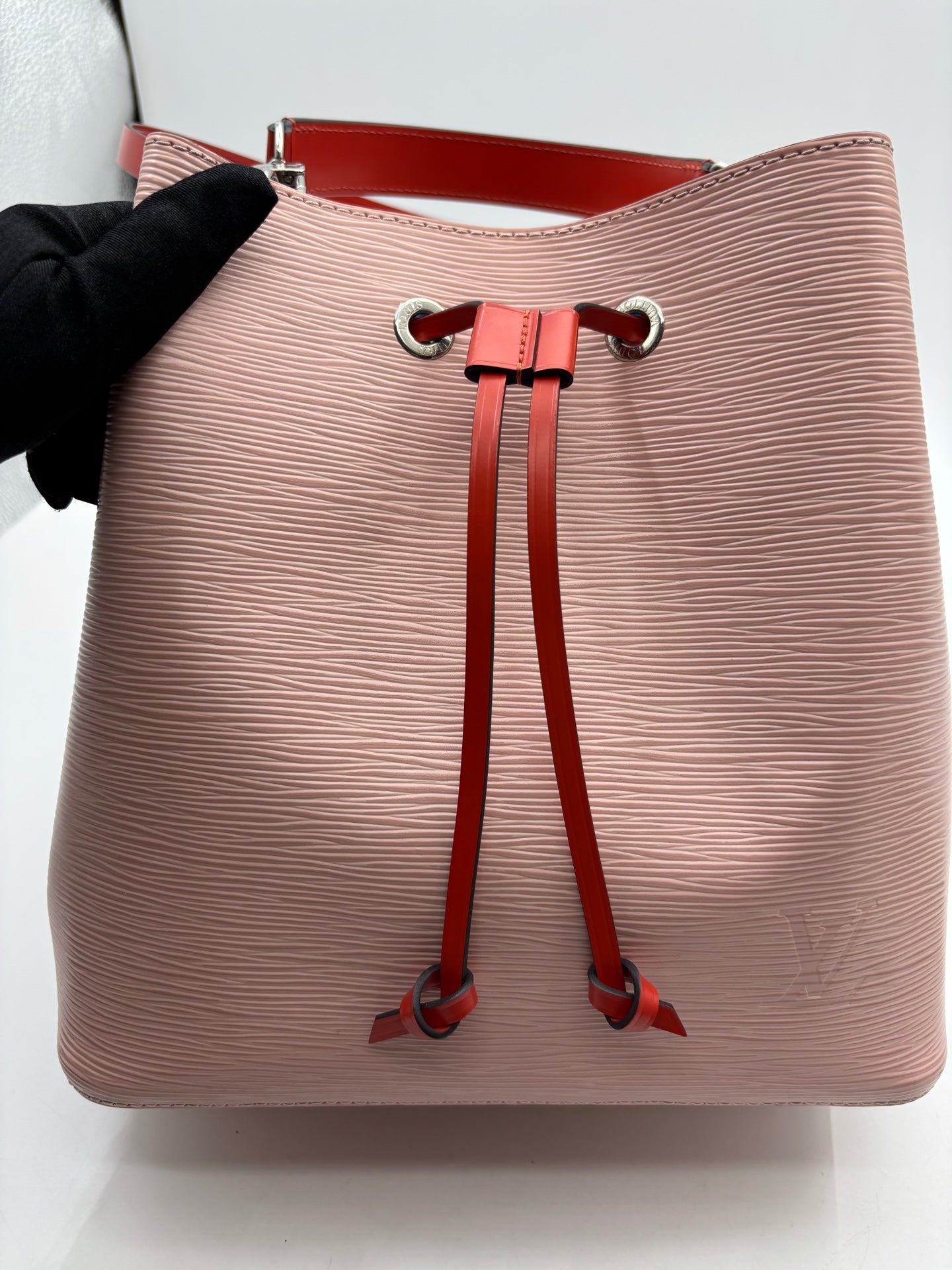Louis Vuitton - Noe MM - Leather - Pink - (medium)