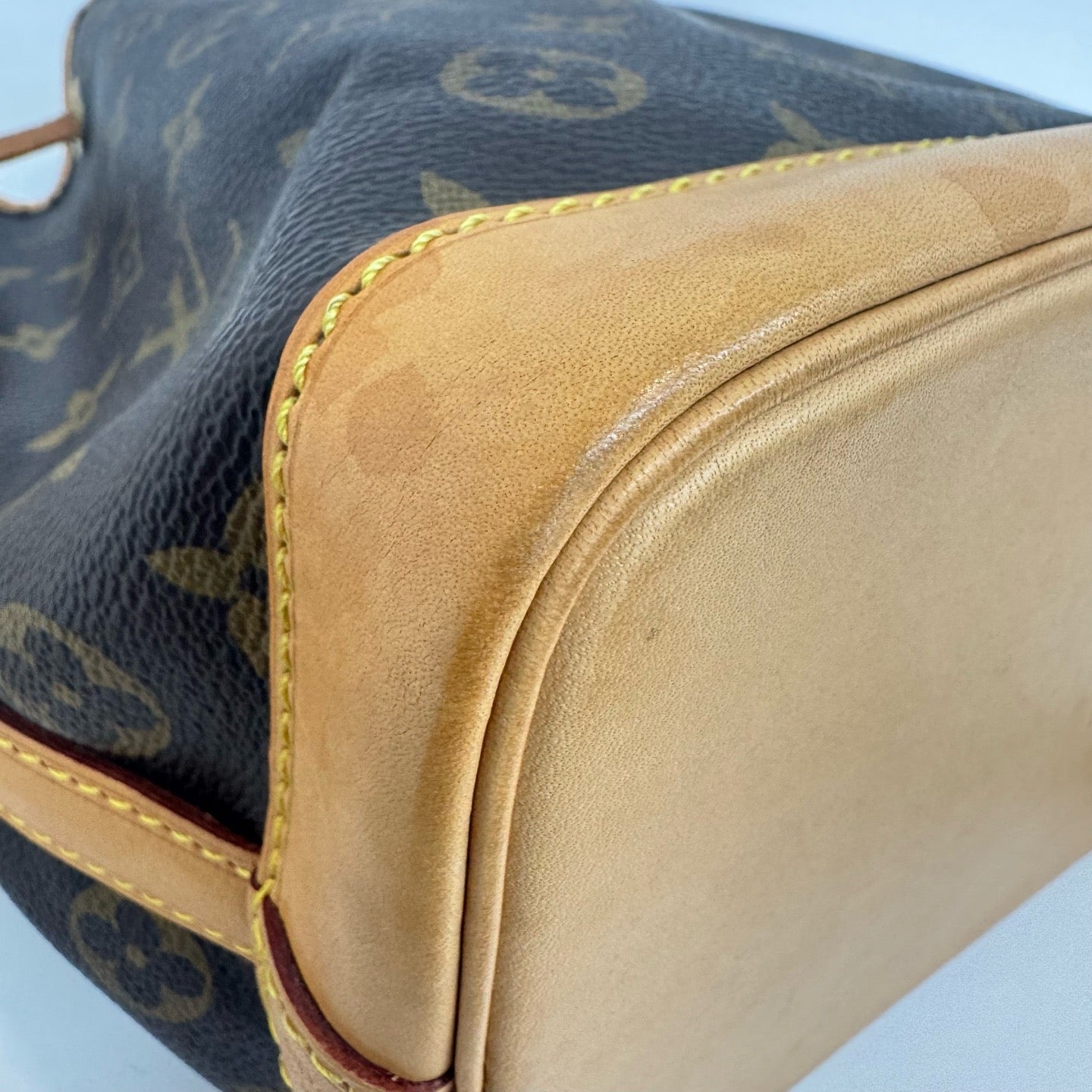 Louis Vuitton - Noe - Monogram canvas with Vachetta leather trim - Brown - (Medium)
