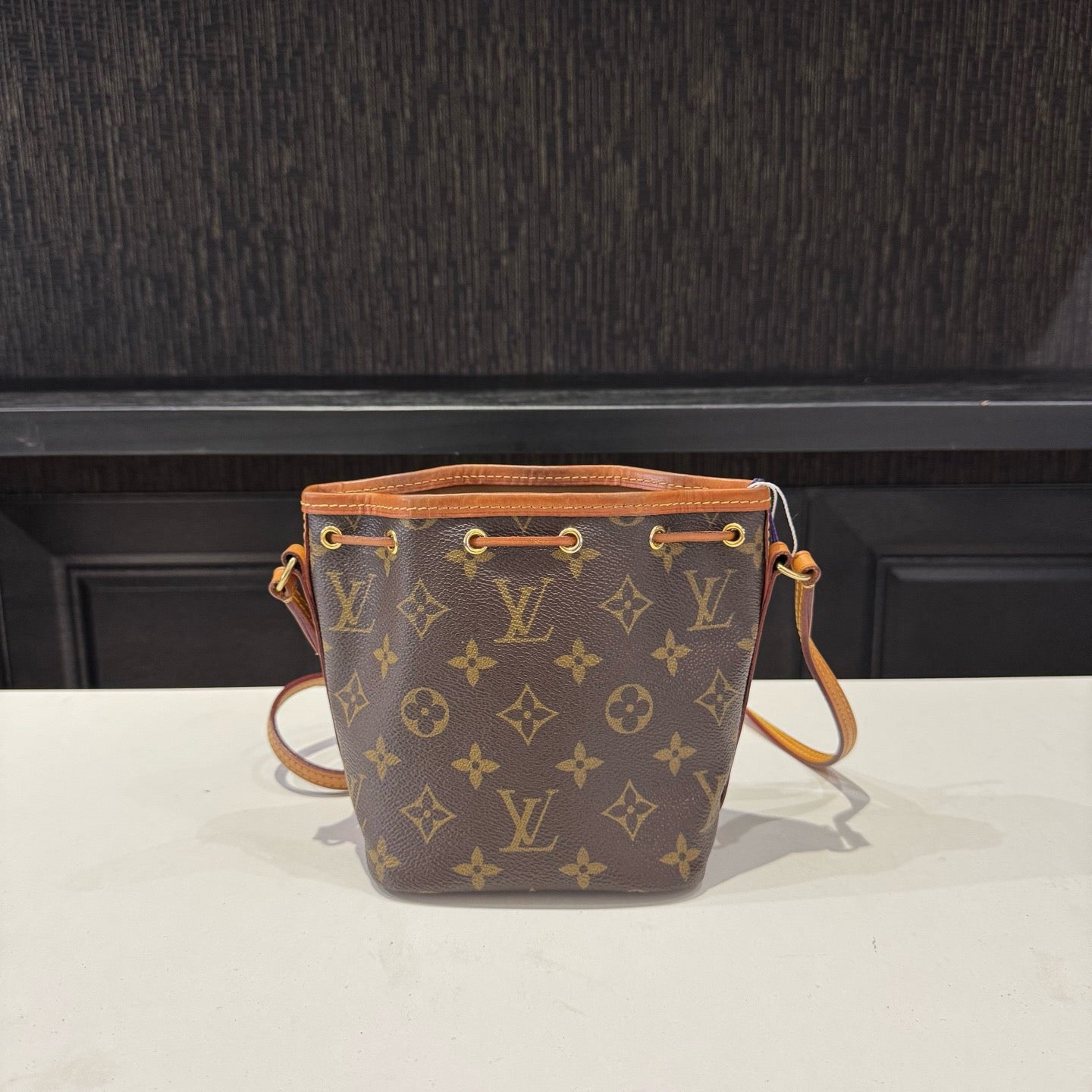 Louis Vuitton - Noe Nano - Leather - Brown - (mini)