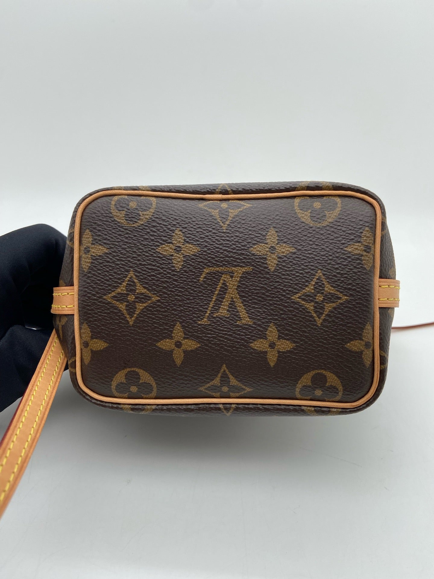 Louis Vuitton - Noe Nano - Leather - Brown - (mini)