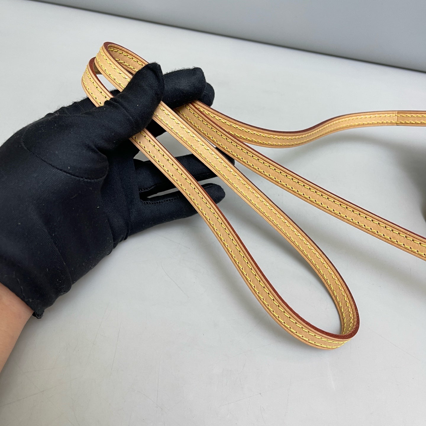 Louis Vuitton - Noe Nano - Leather - Brown - (mini)