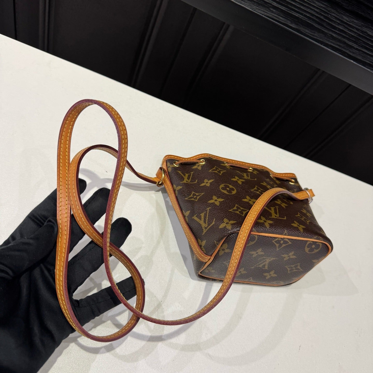 Louis Vuitton - Noe Nano - Leather - Brown - (mini)