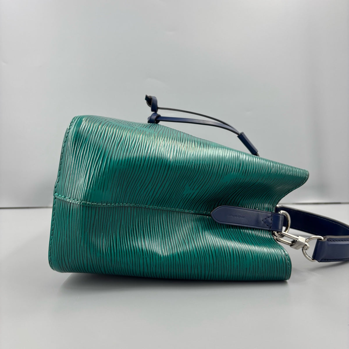 Louis Vuitton - Noe Small - Leather - Green - (small)