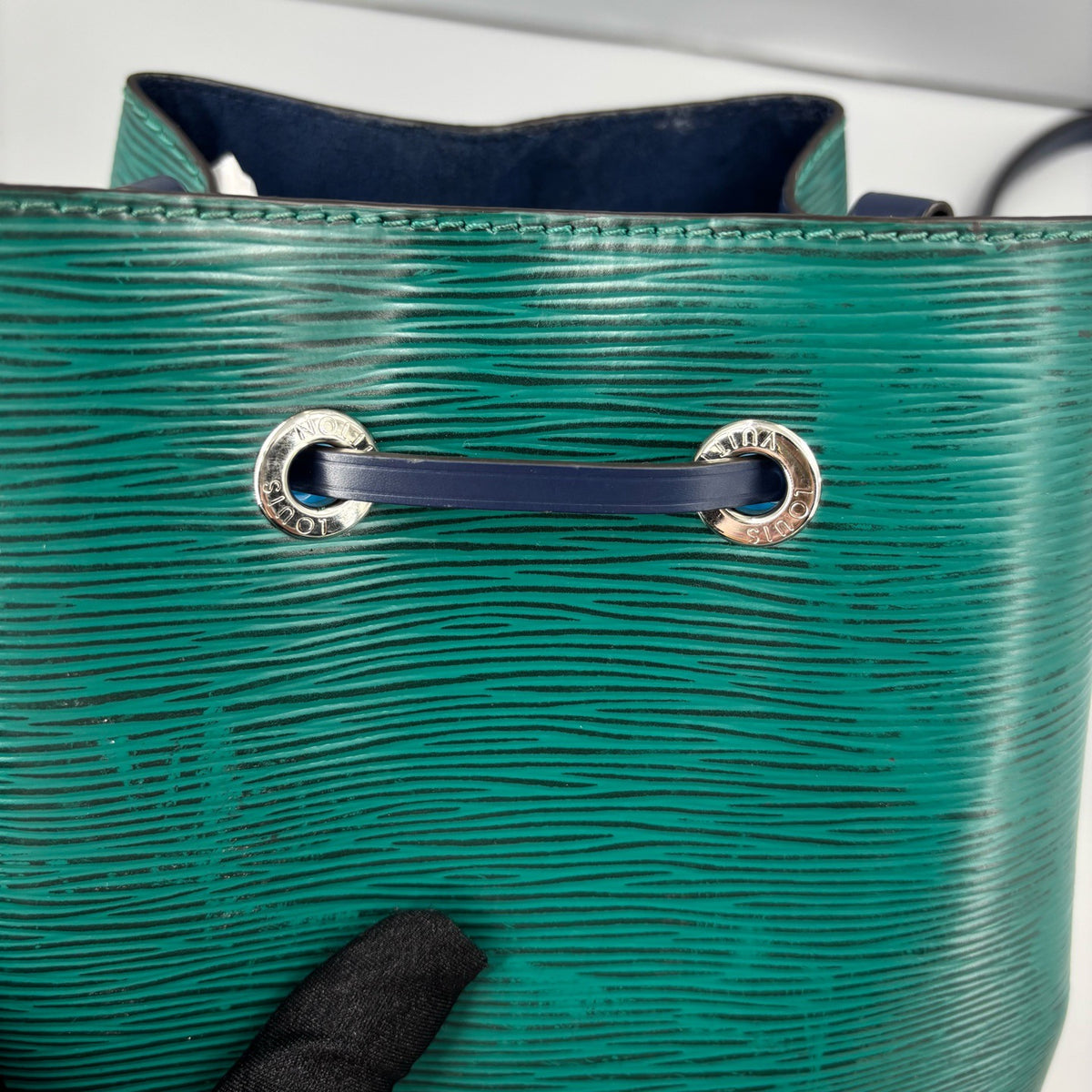 Louis Vuitton - Noe Small - Leather - Green - (small)