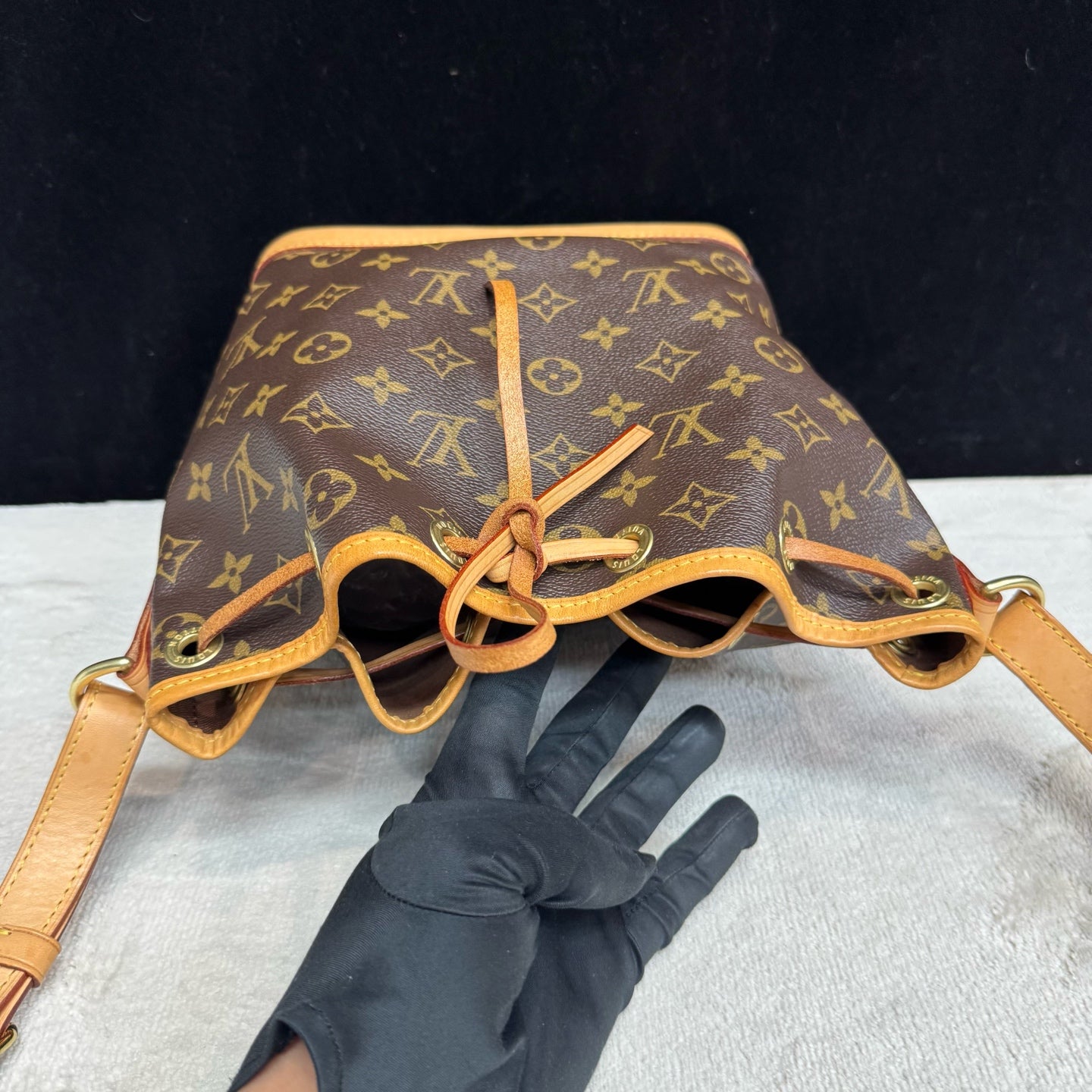 Louis Vuitton - Noé - Synthetic - Brown - (small)