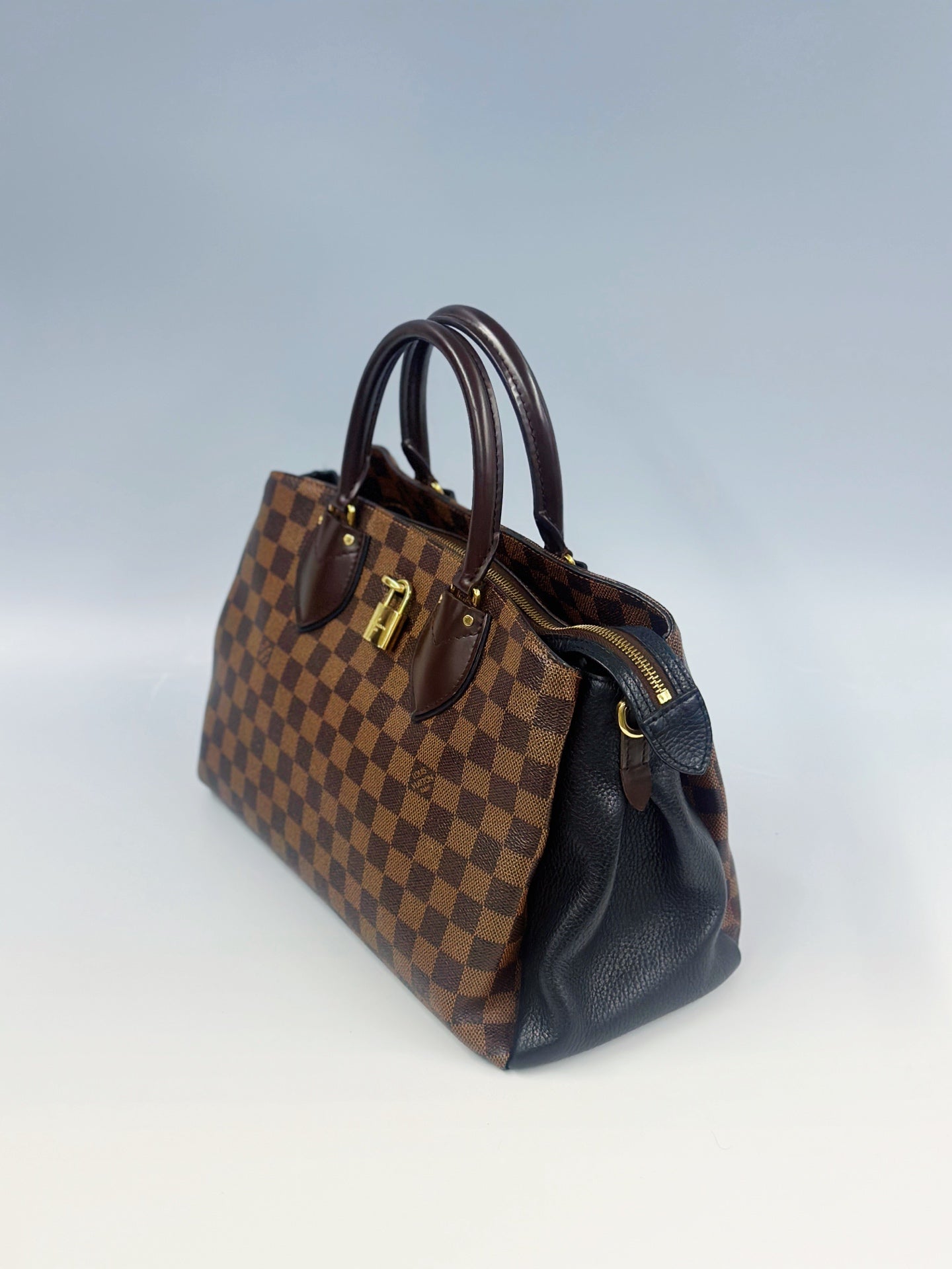Louis Vuitton - Normandy - Leather - Brown - (medium)