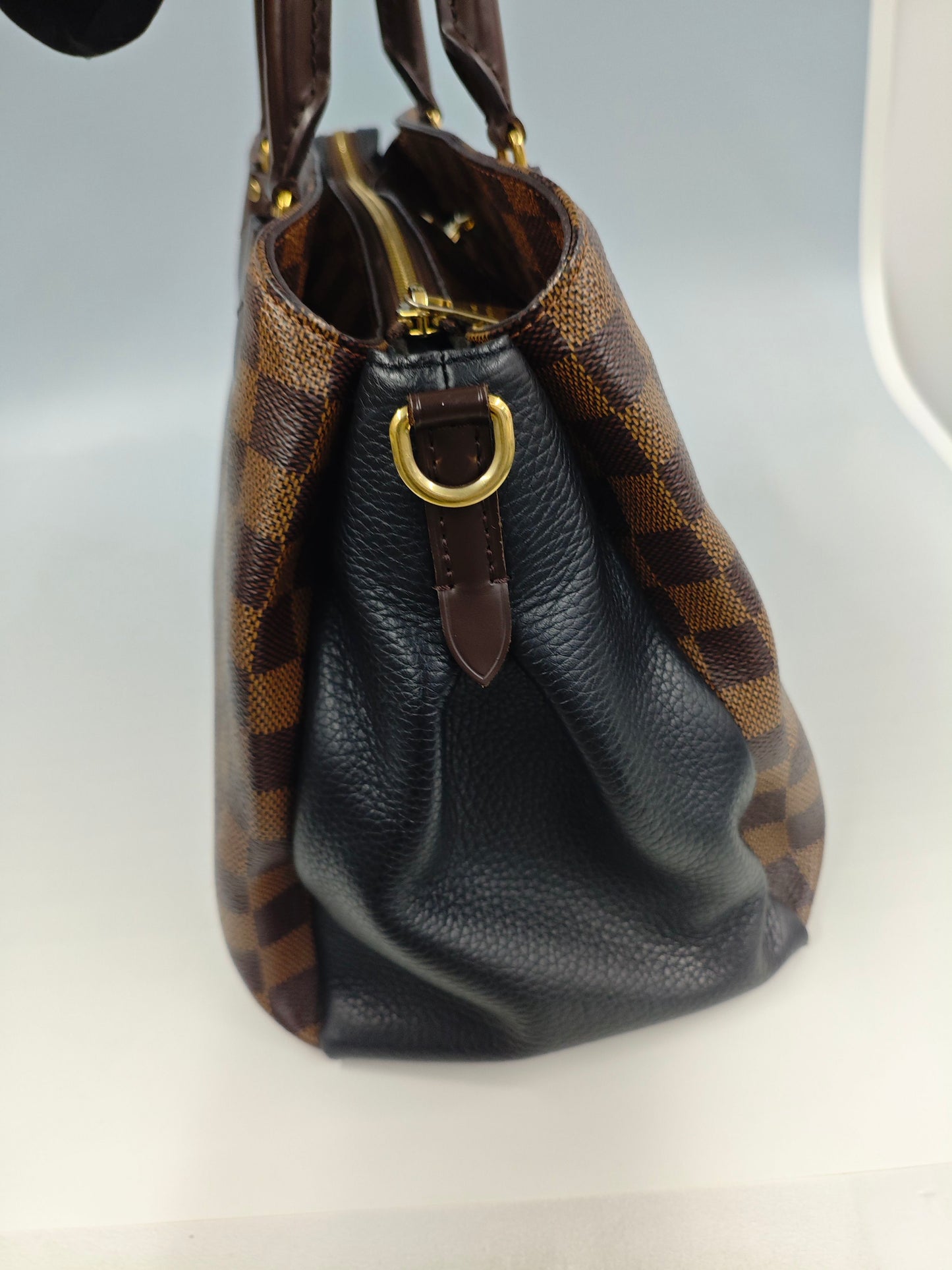 Louis Vuitton - Normandy - Leather - Brown - (medium)