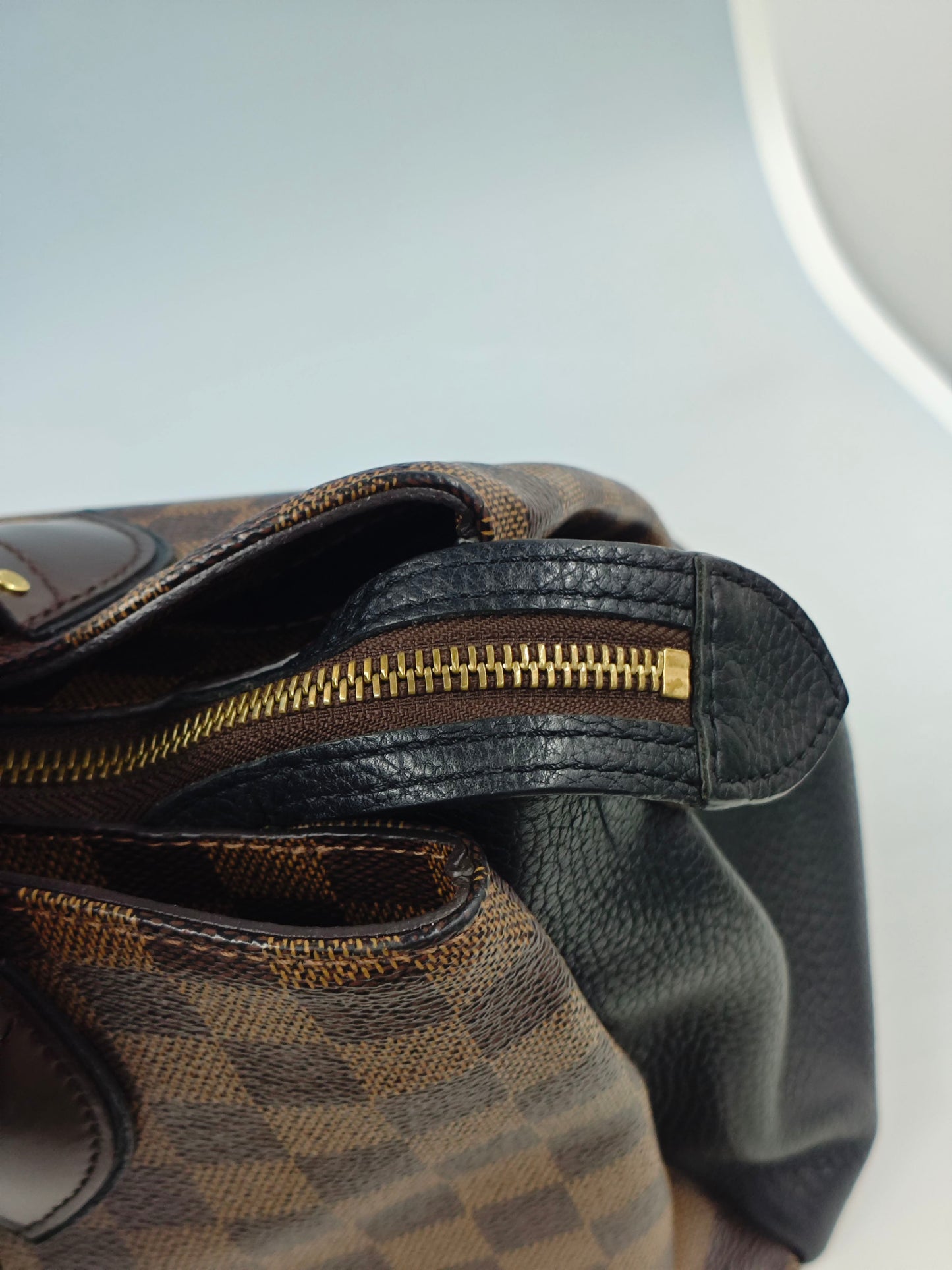 Louis Vuitton - Normandy - Leather - Brown - (medium)