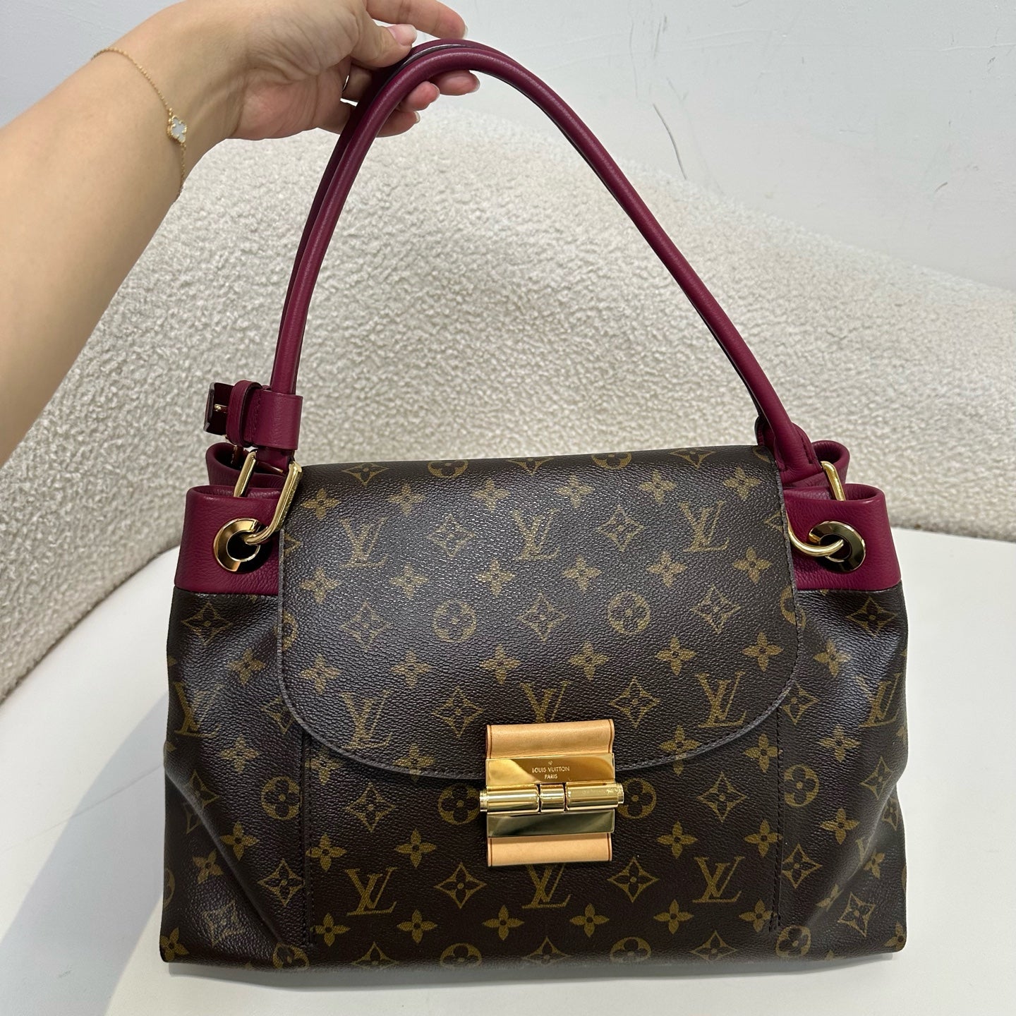 Louis Vuitton - Olympe - Leather - Brown - (medium)