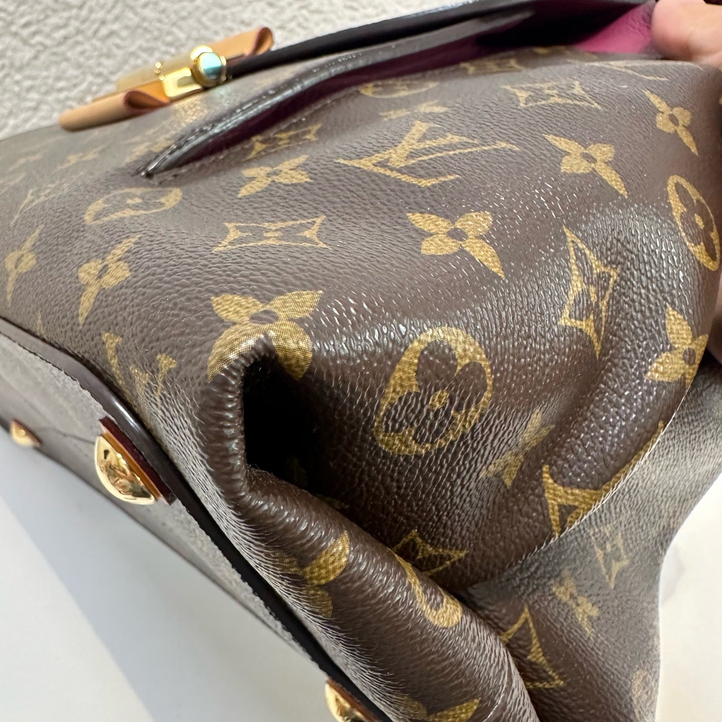 Louis Vuitton - Olympe - Leather - Brown - (medium)