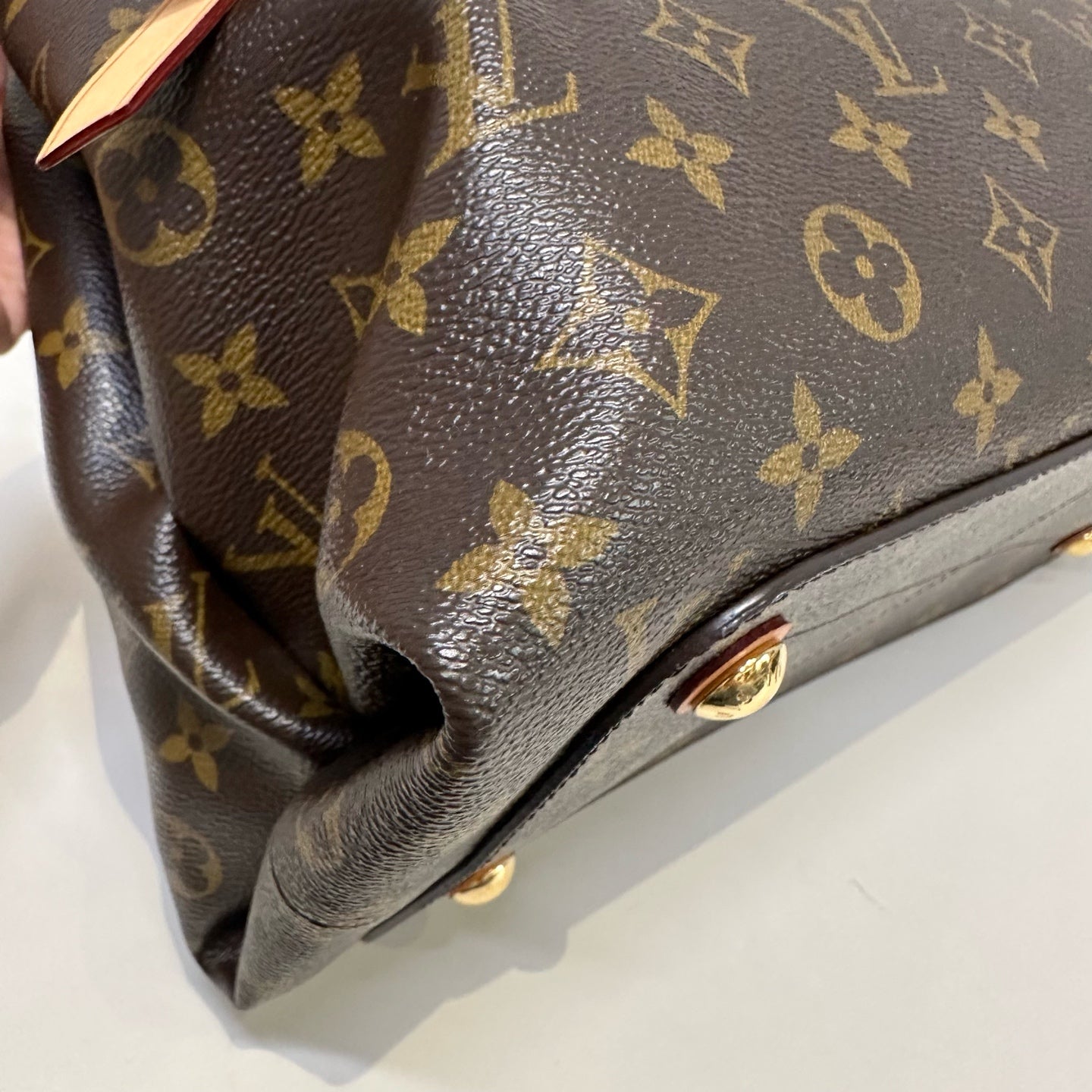 Louis Vuitton - Olympe - Leather - Brown - (medium)
