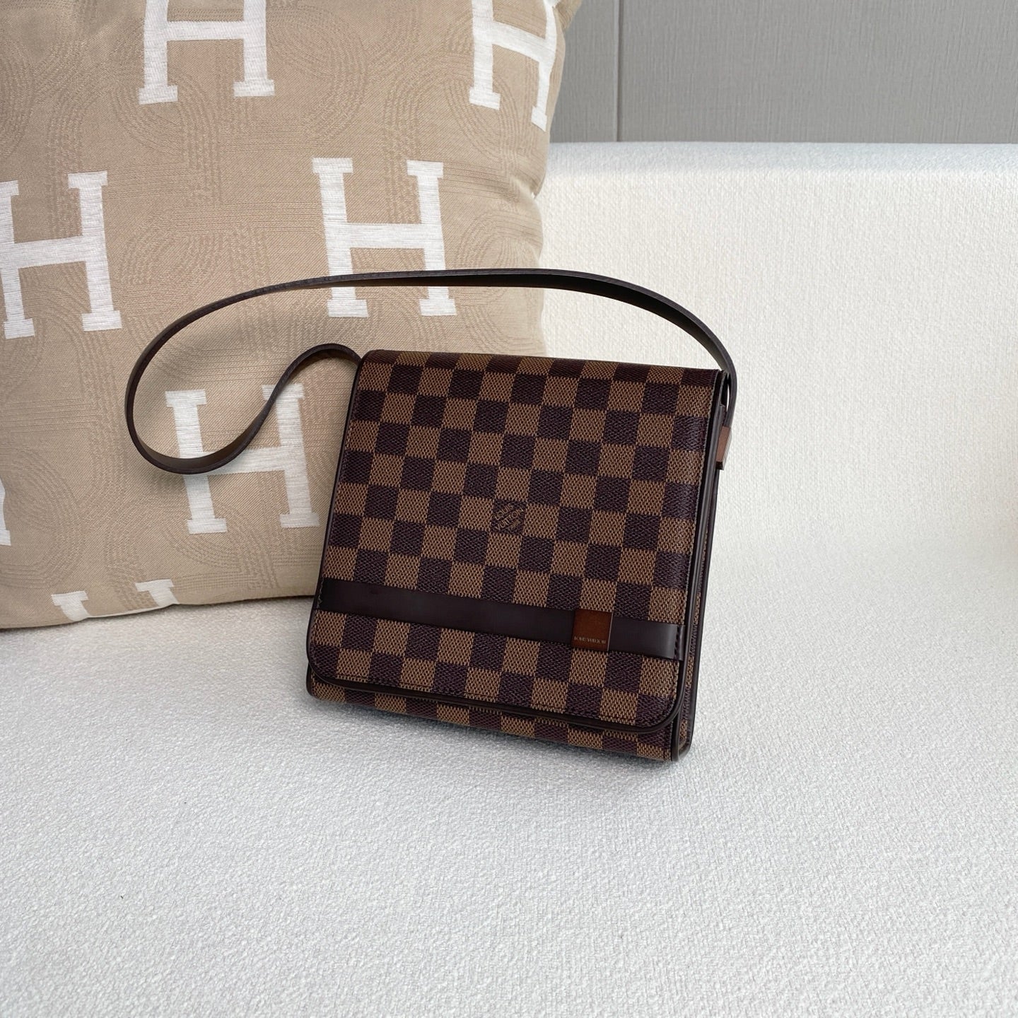 Louis Vuitton - Omotesando Box Shoulder Bag - Leather - Brown - (mini)